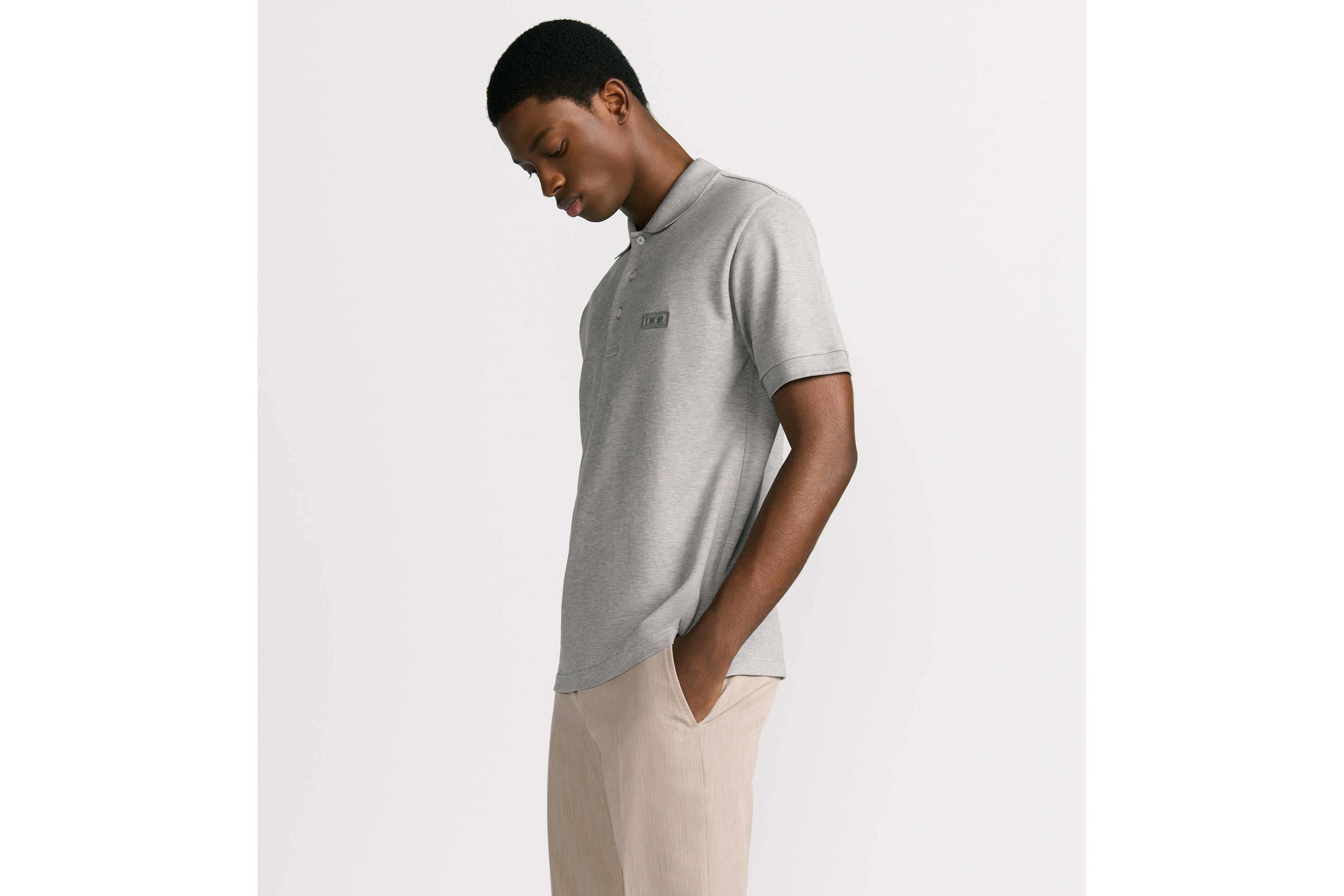look_image_alt_prefix Dior Icons Polo 衫 灰色棉质混纺珠地布 E07