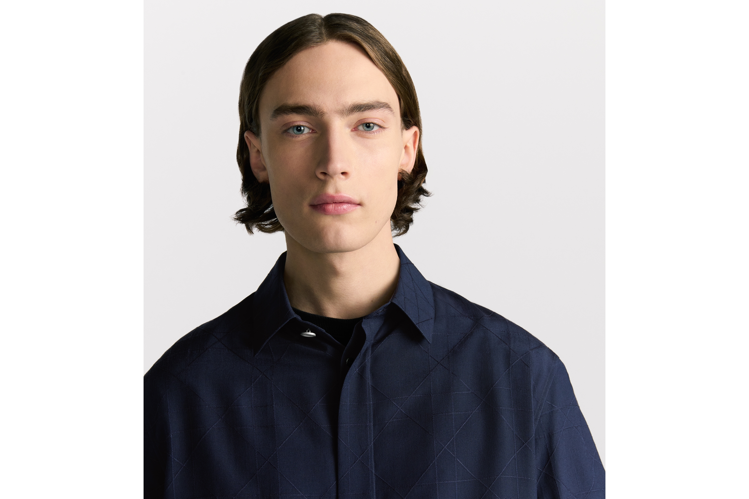 look_image_alt_prefix Dior Icons 短袖衬衫 蓝色桑蚕丝混纺面料 E10