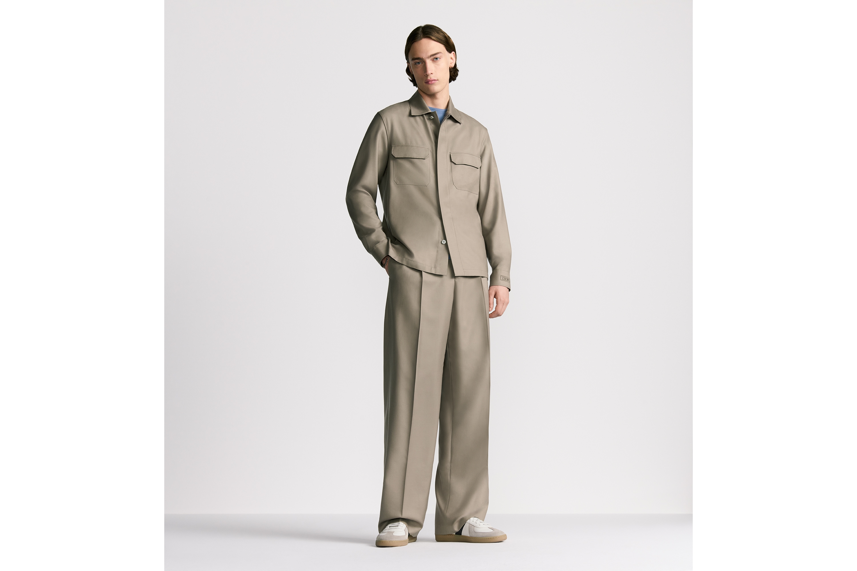 look_image_alt_prefix Dior Icons 衬衫 米色山羊绒混纺斜纹面料 E02