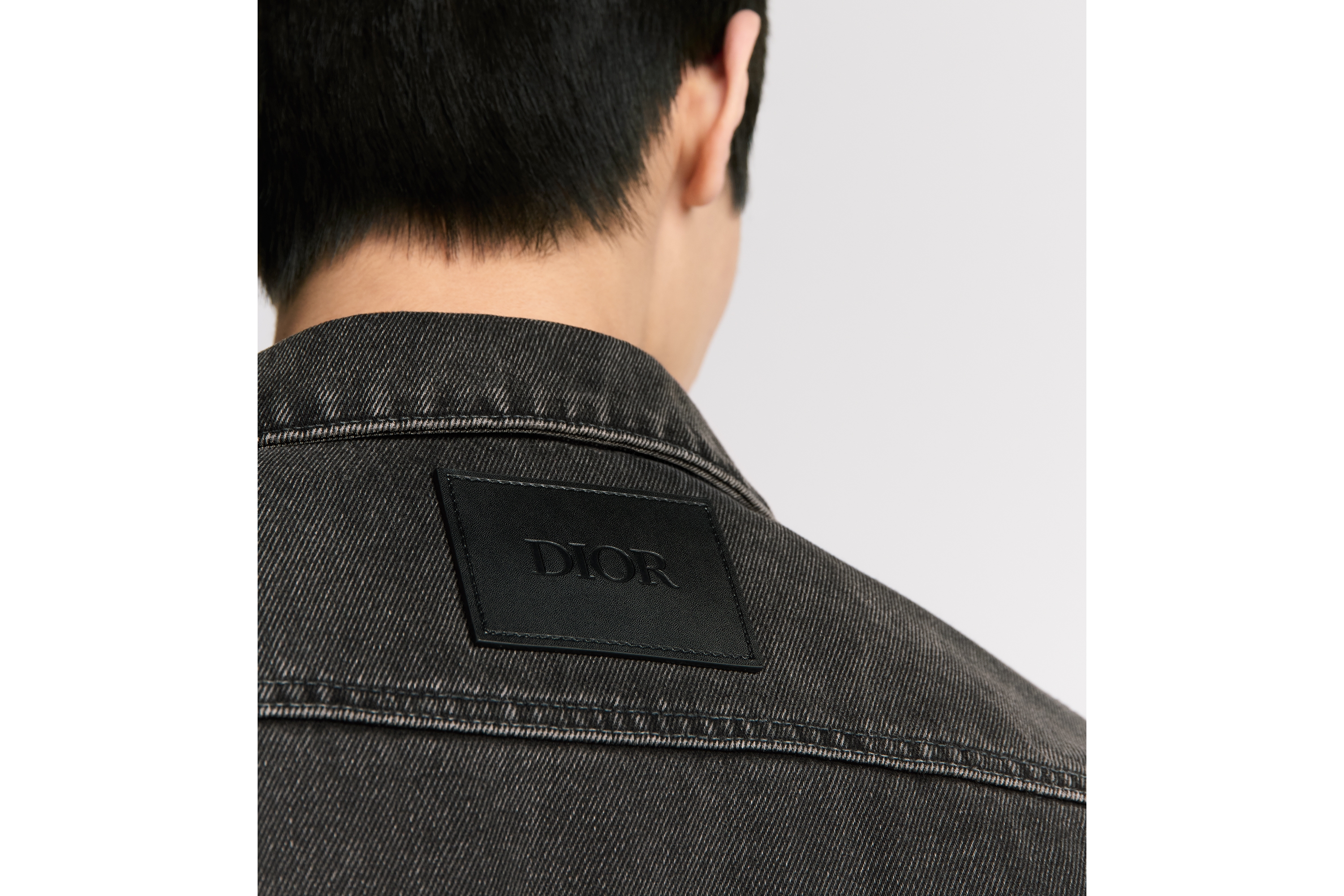 look_image_alt_prefix 外套衬衫 黑色棉质斜纹布 E04