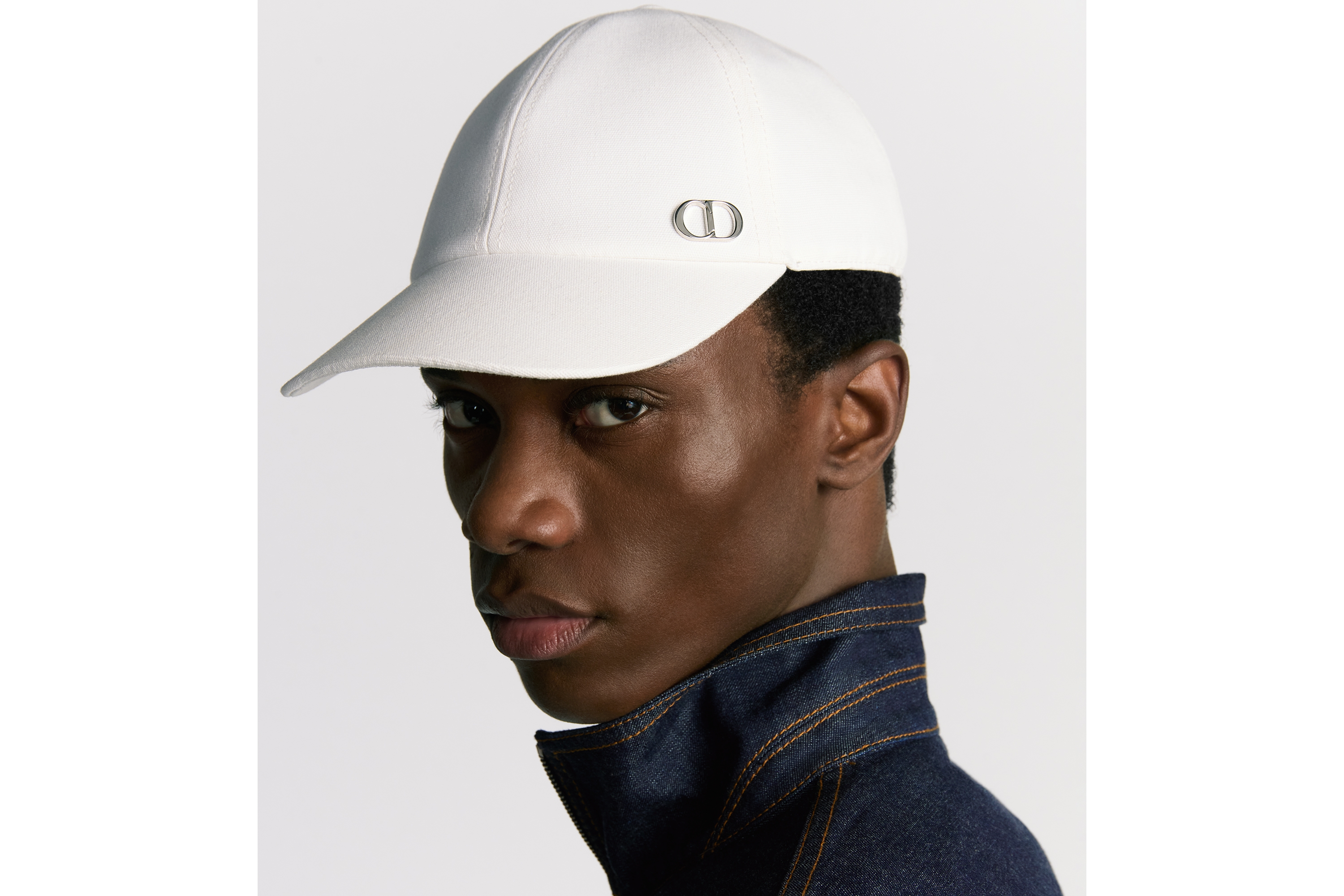 look_image_alt_prefix 棒球帽 白色棉质面料 CD Icon 标志 E26