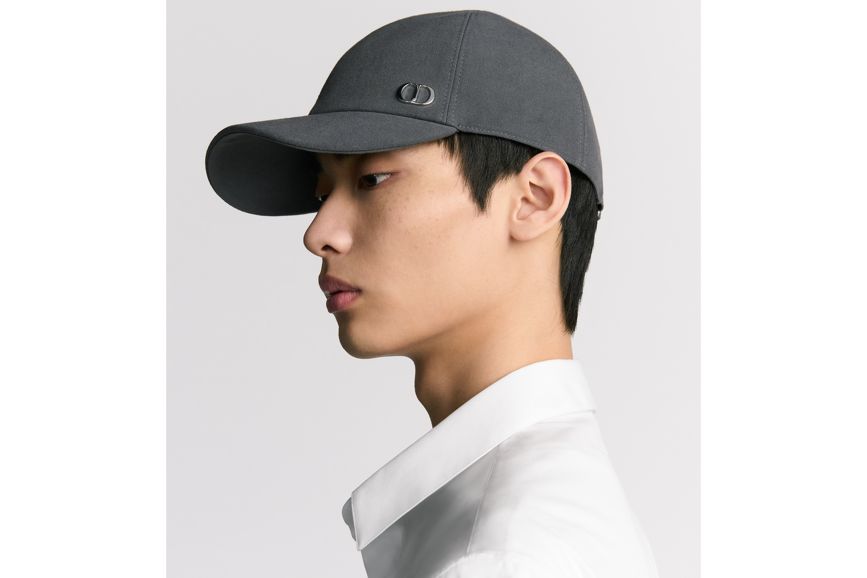 look_image_alt_prefix 棒球帽 煤灰色棉质帆布面料 CD Icon 标志 E26