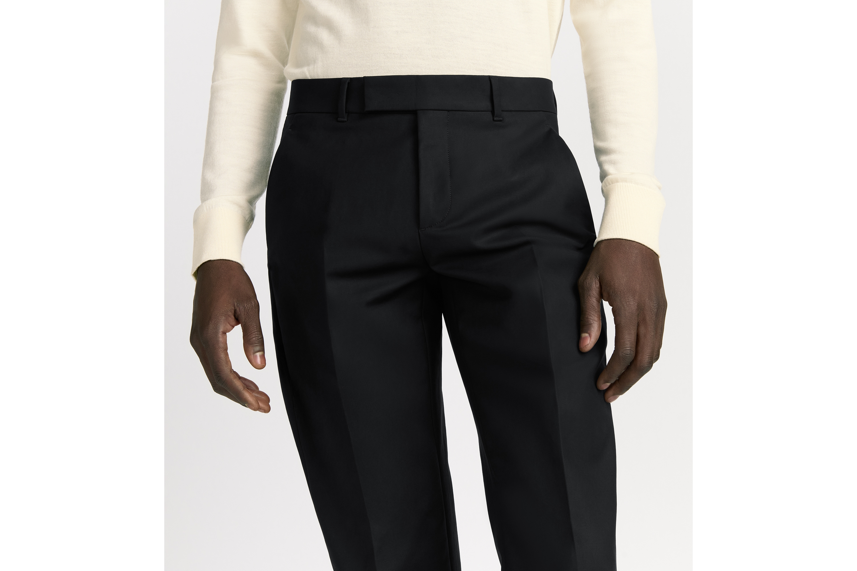 精裁斜纹布裤 黑色双面棉质混纺缎面面料 E16