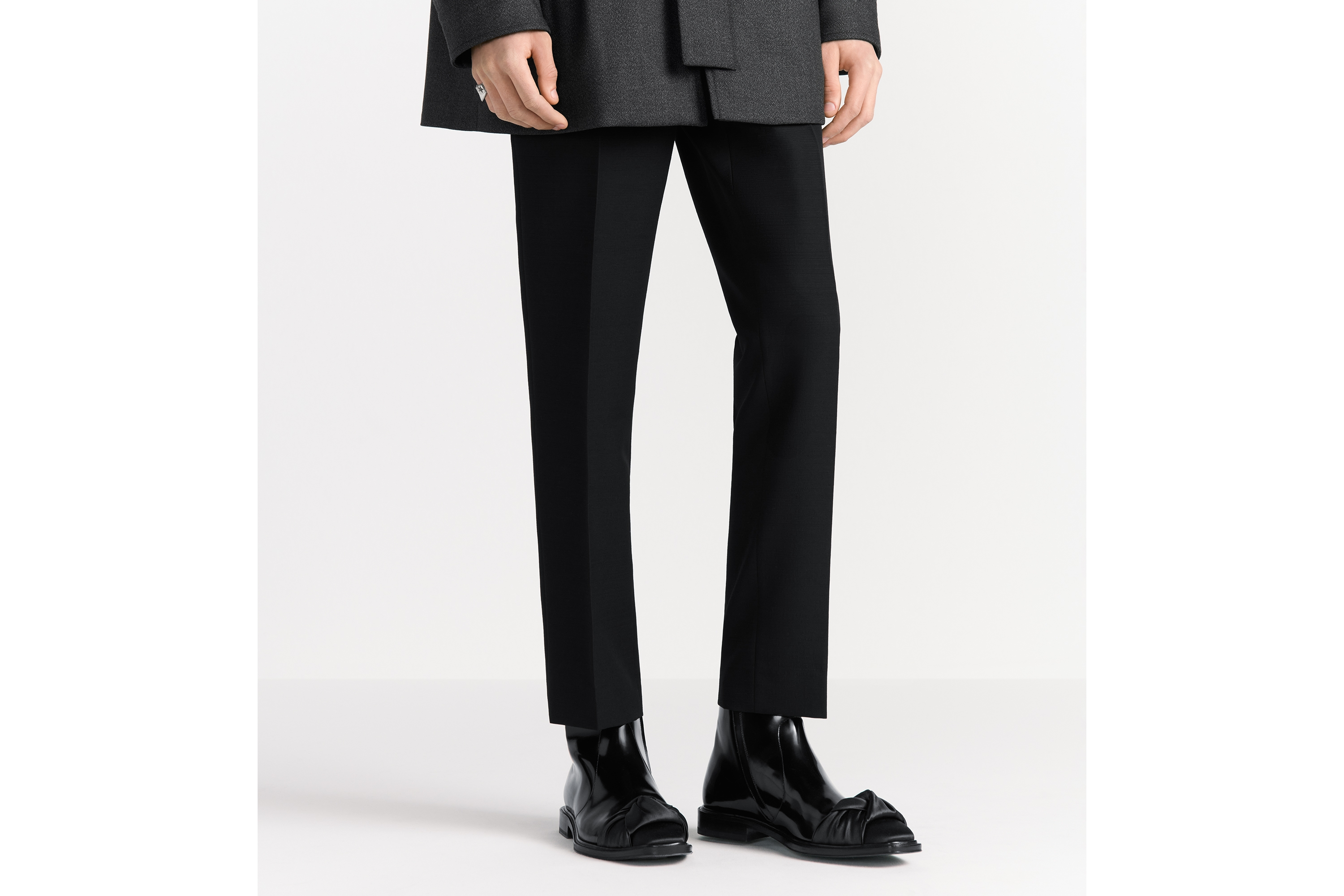 修身剪裁长裤 黑色绵羊毛混纺面料 E13