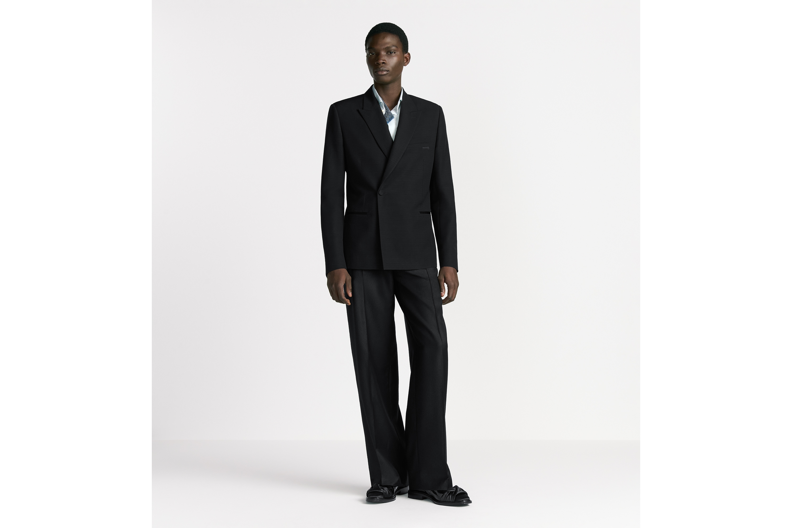 斜襟单西 黑色绵羊毛混纺面料 E02