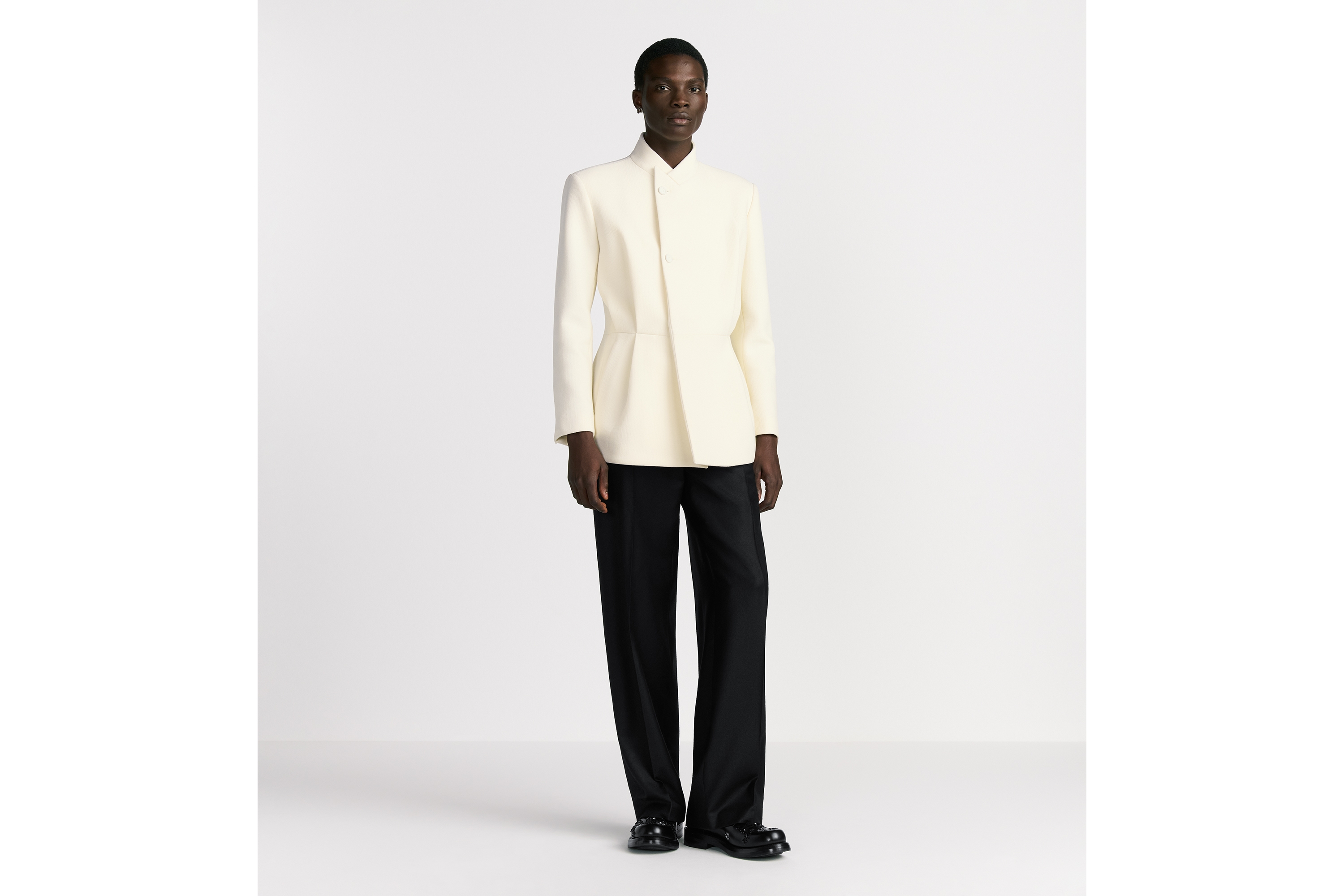 经典西装外套 米白色绵羊毛混纺面料 E08