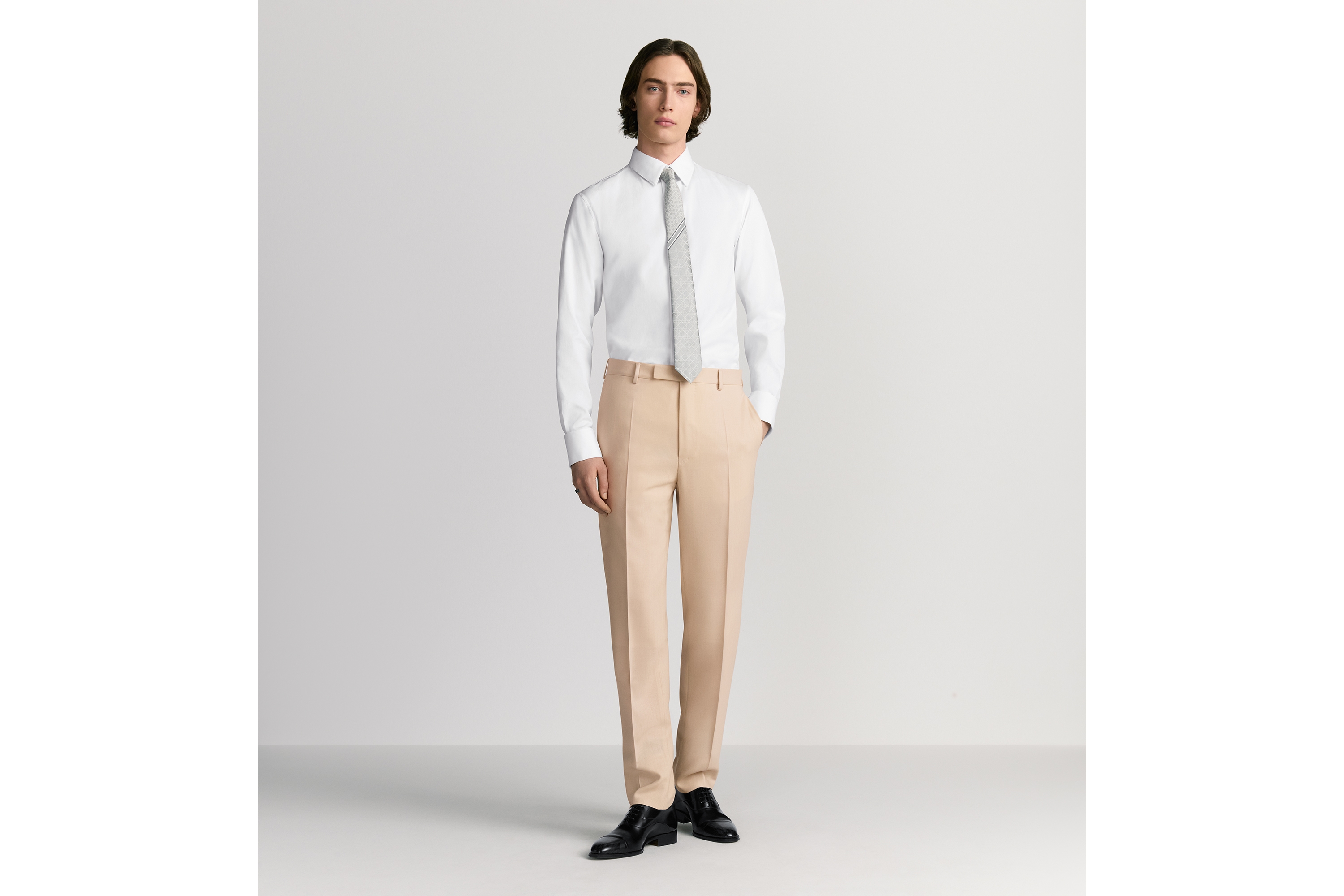 衬衫 亮白色棉质面料搭配法式袖口 E08