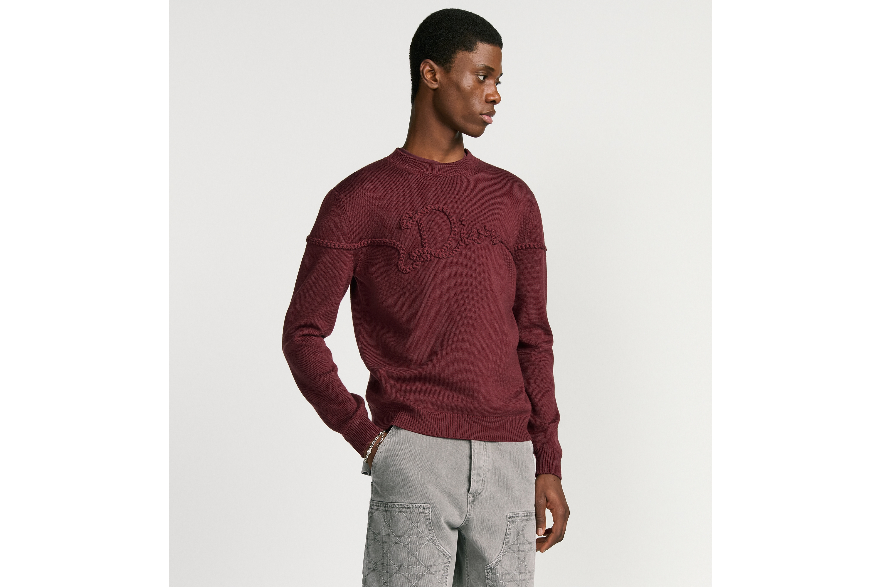 look_image_alt_prefix 针织衫 酒红色绵羊毛平纹针织面料 Dior Ribbon 标志 E01