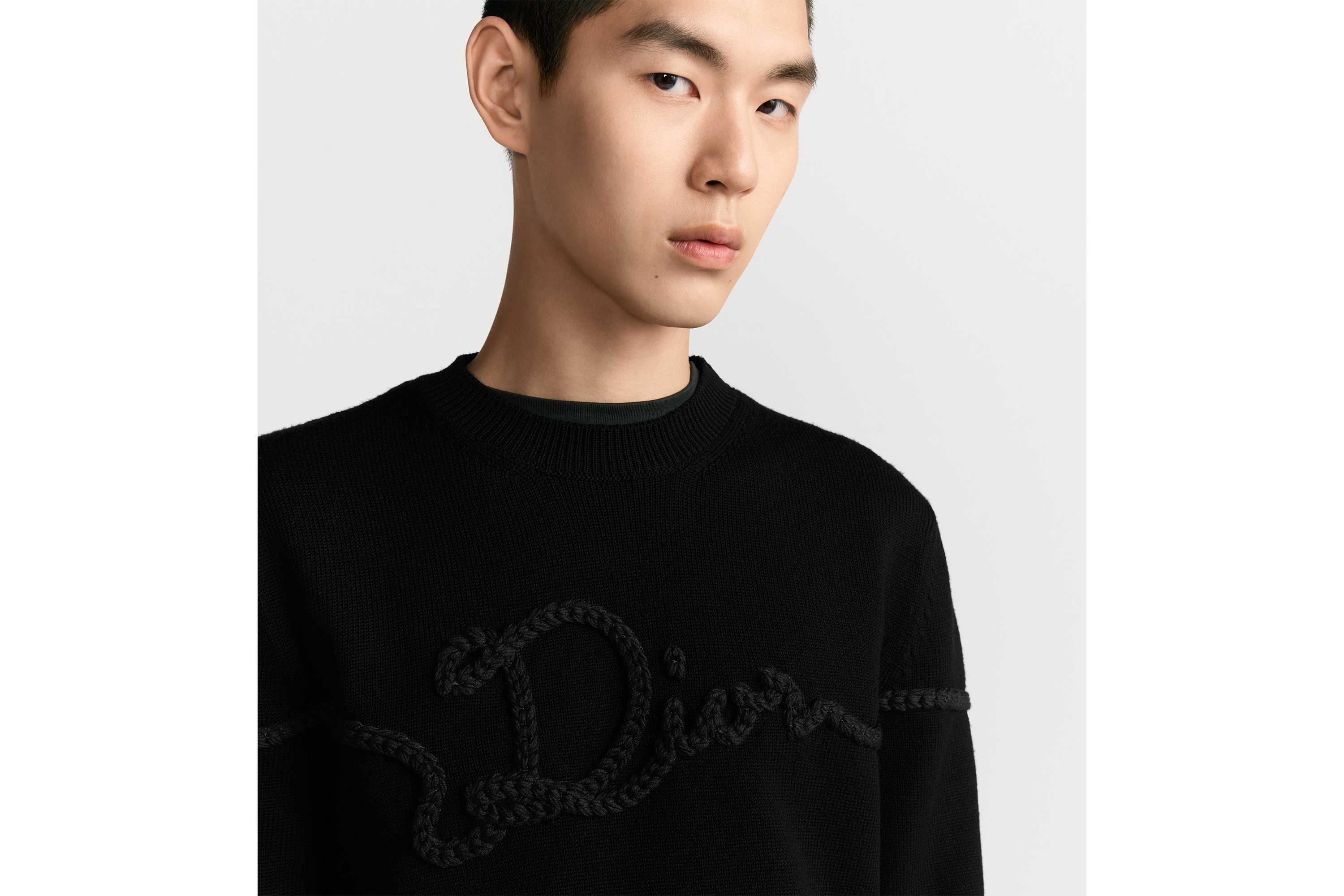 look_image_alt_prefix 针织衫 黑色绵羊毛平纹针织面料 Dior Ribbon 标志 E05