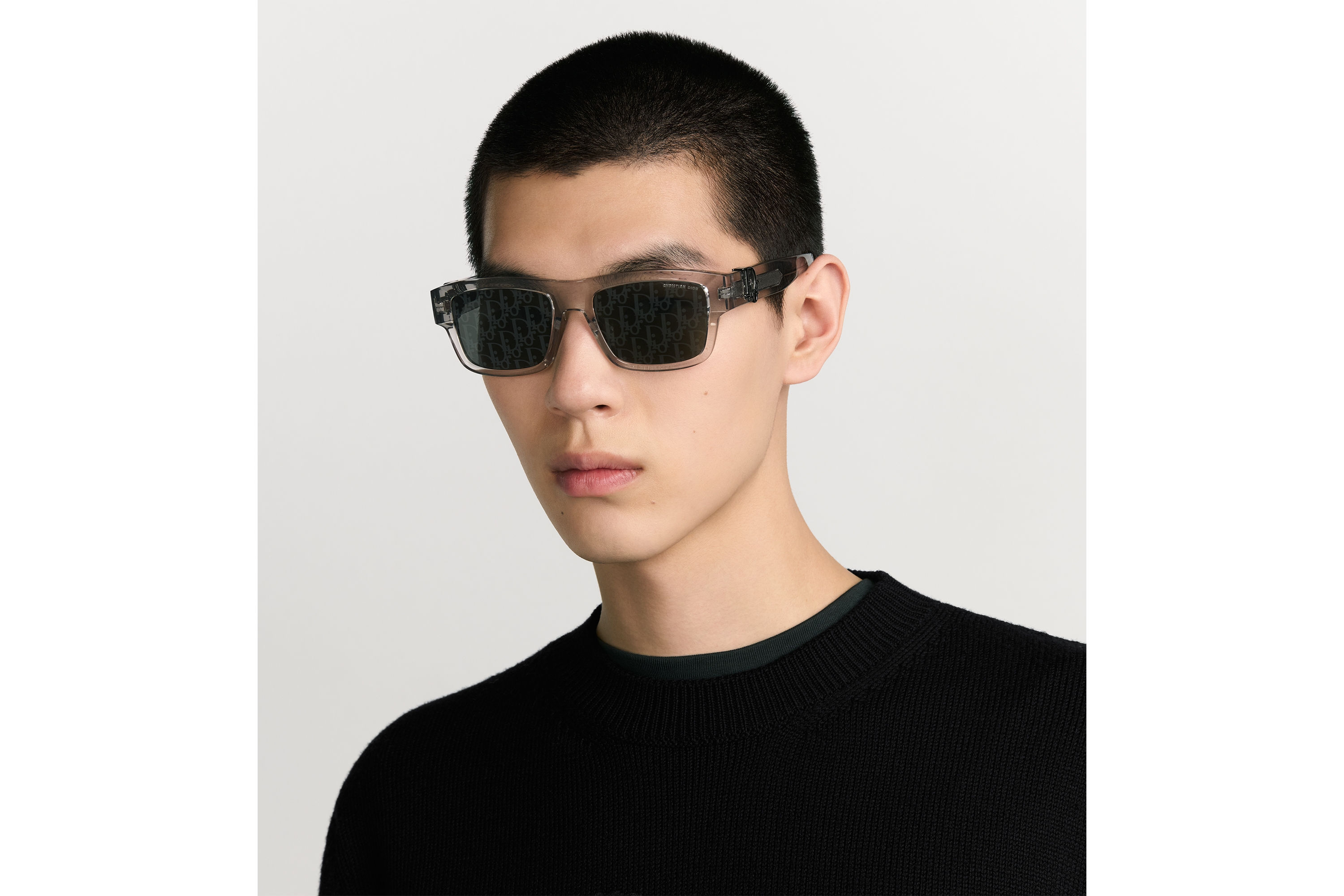 Dior Oblique S3F 太阳眼镜 灰色半透明方形镜框 E29
