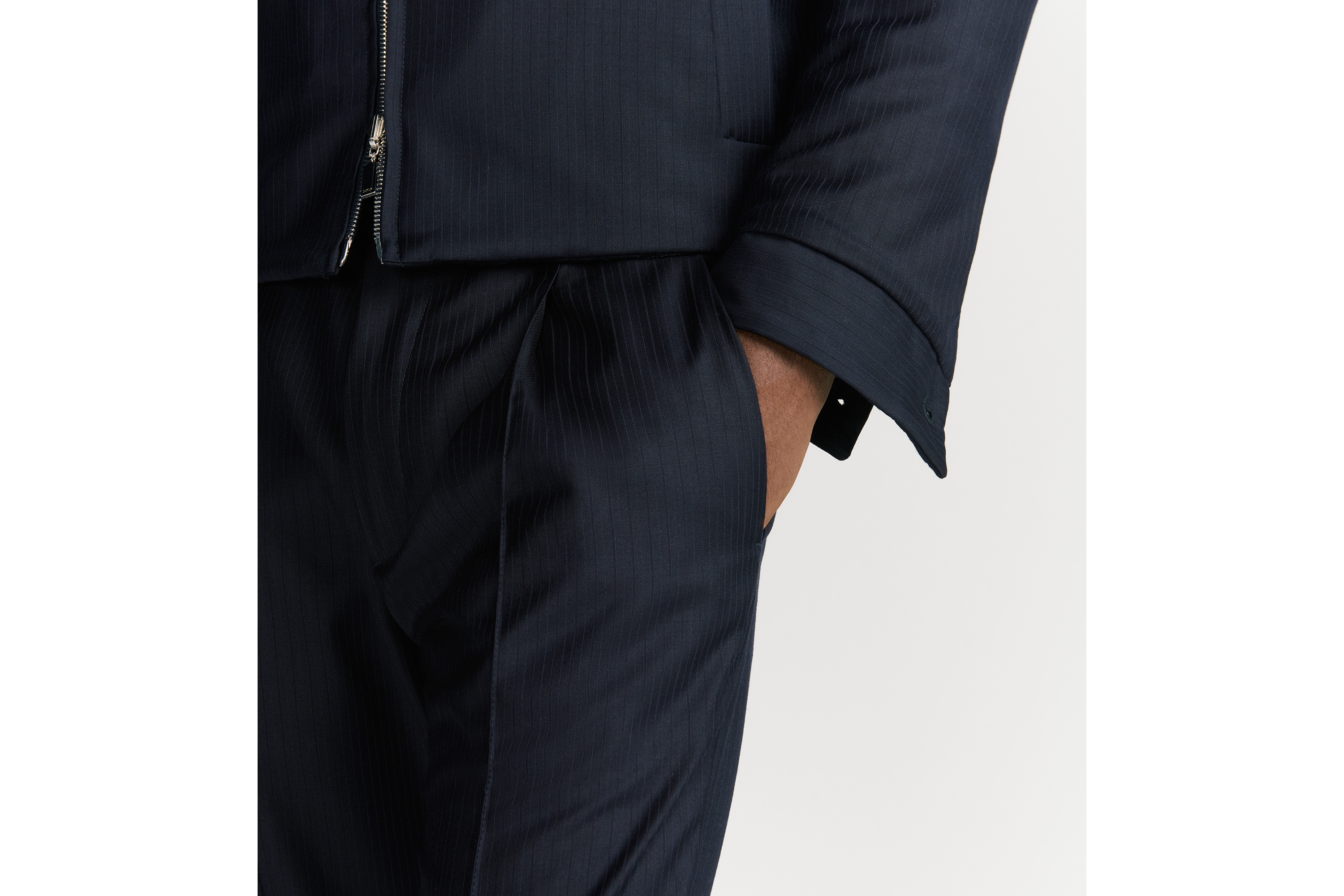 精裁运动裤 蓝色绵羊毛面料条纹图案 E16