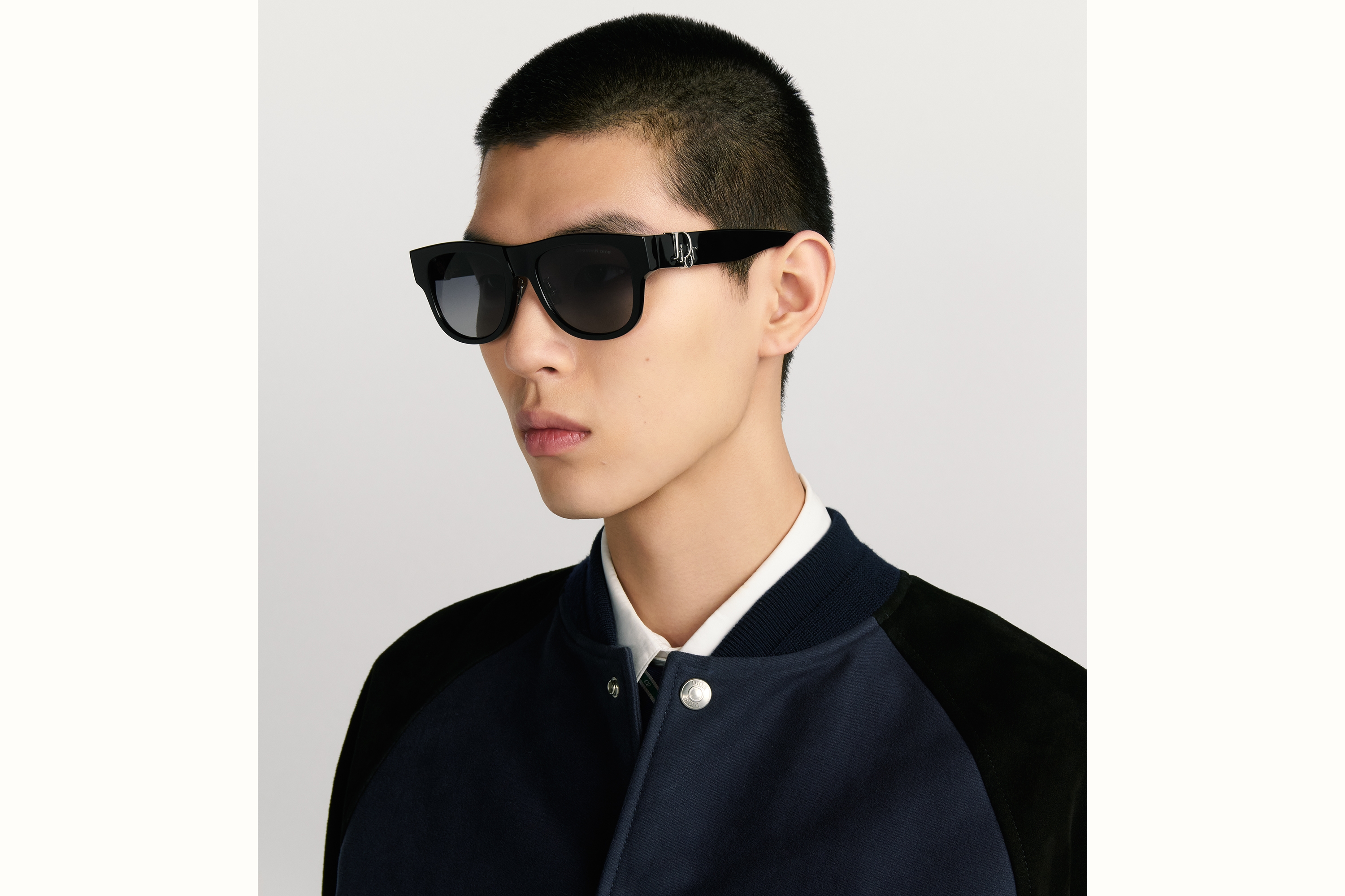 look_image_alt_prefix Dior Oblique S4F 太阳眼镜 黑色正方形镜框 E29