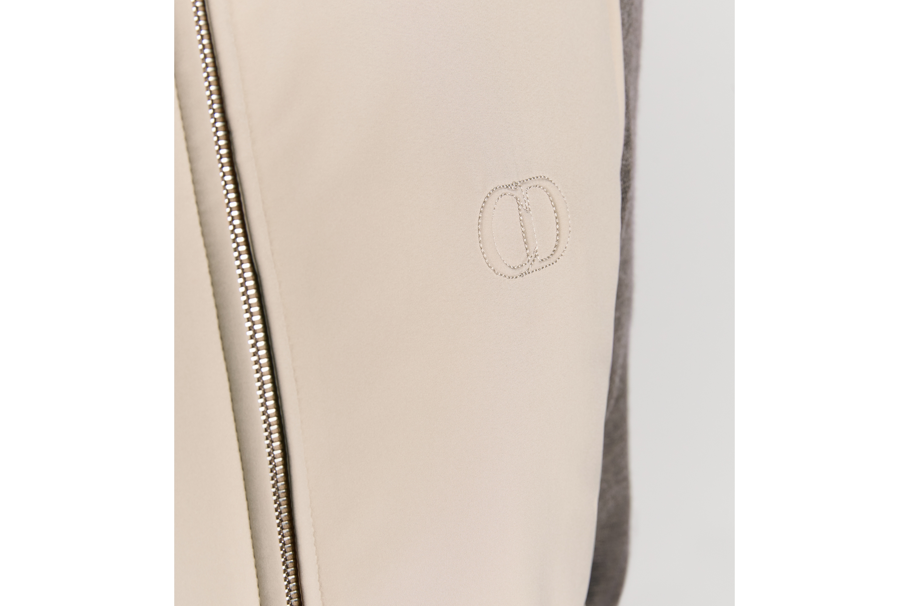 拉链背心 米色科技面料 CD Icon 刺绣 E04