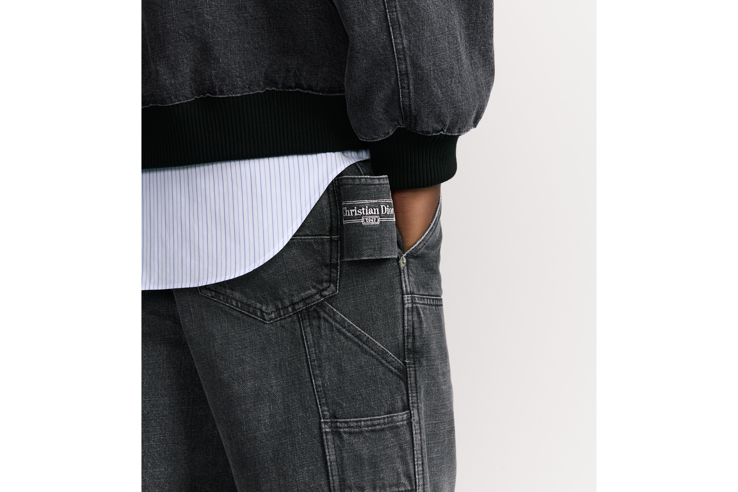 工装牛仔裤 灰色棉质斜纹面料 CD Box 标志 E16