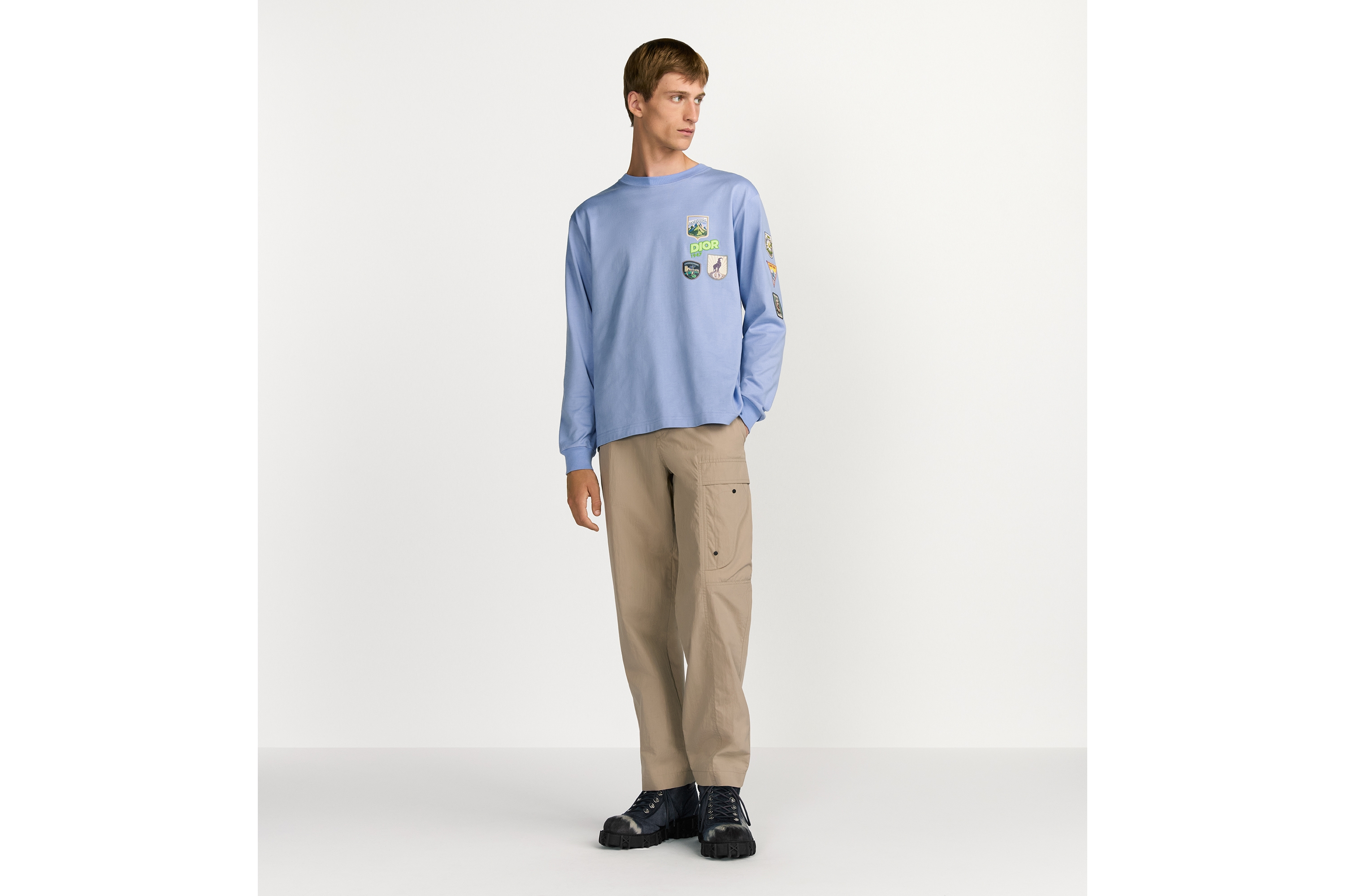宽松版型长袖 T 恤 蓝色棉质平纹针织面料 Dior Mountain 刺绣 E08