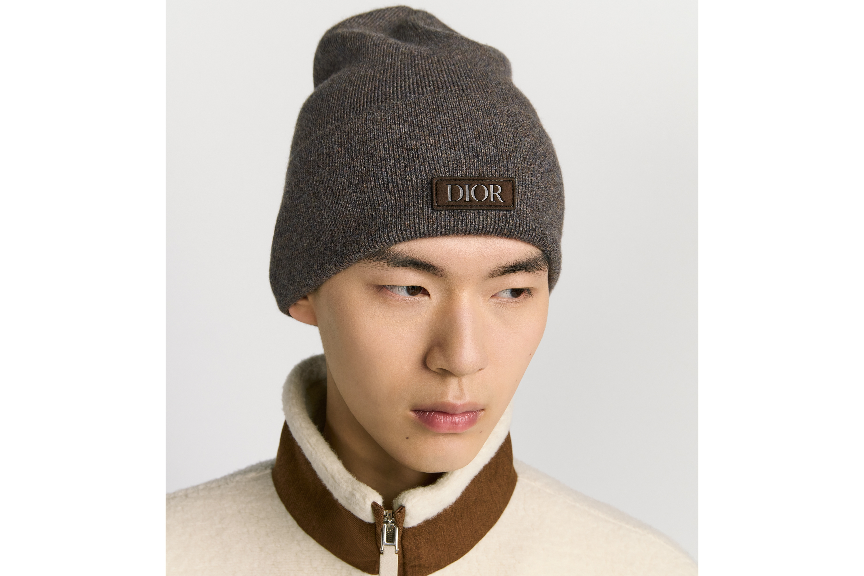 Dior Icons 针织帽 灰色山羊绒面料 E26