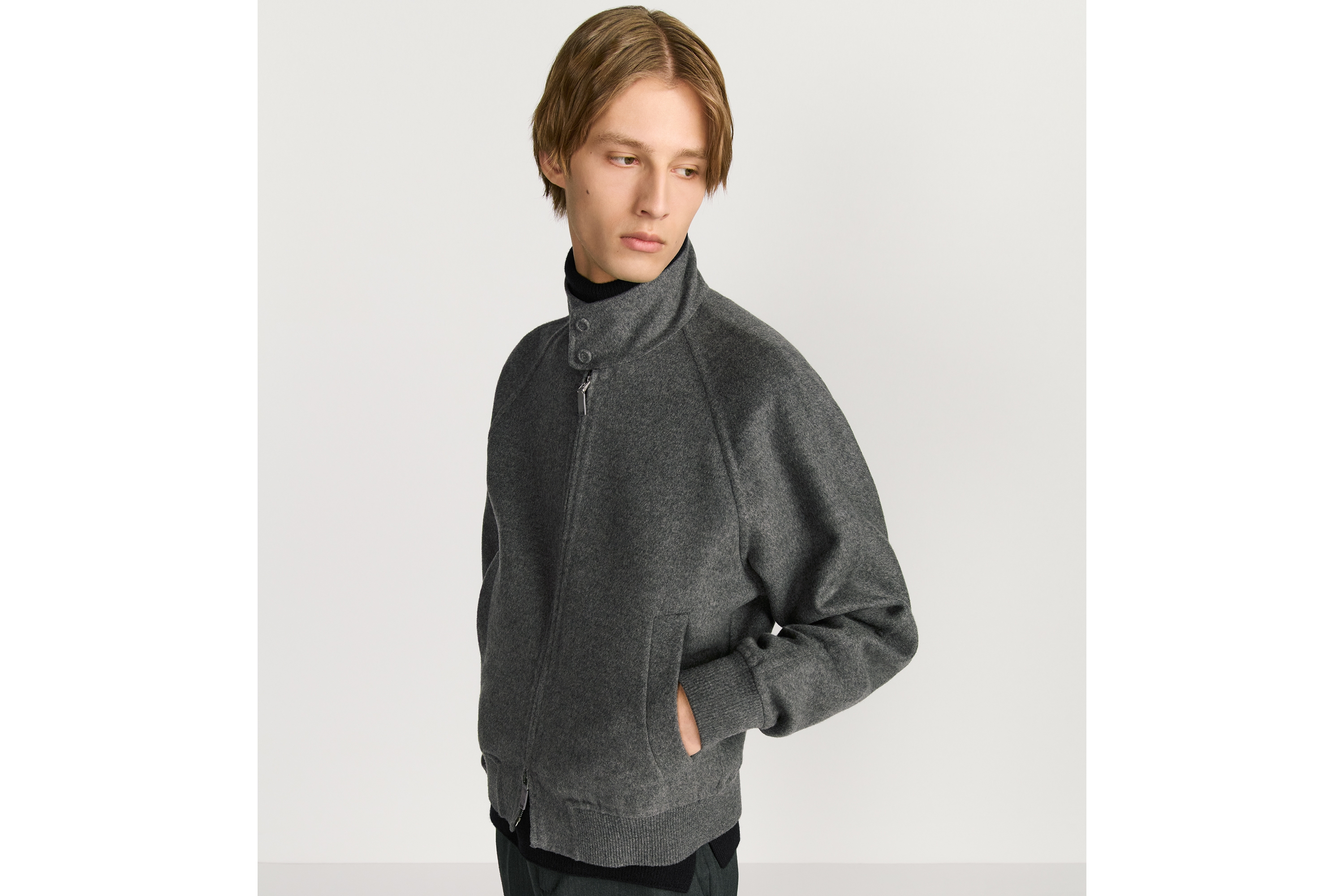 Dior Icons 哈灵顿夹克 灰色绵羊毛和山羊绒混纺面料 E01