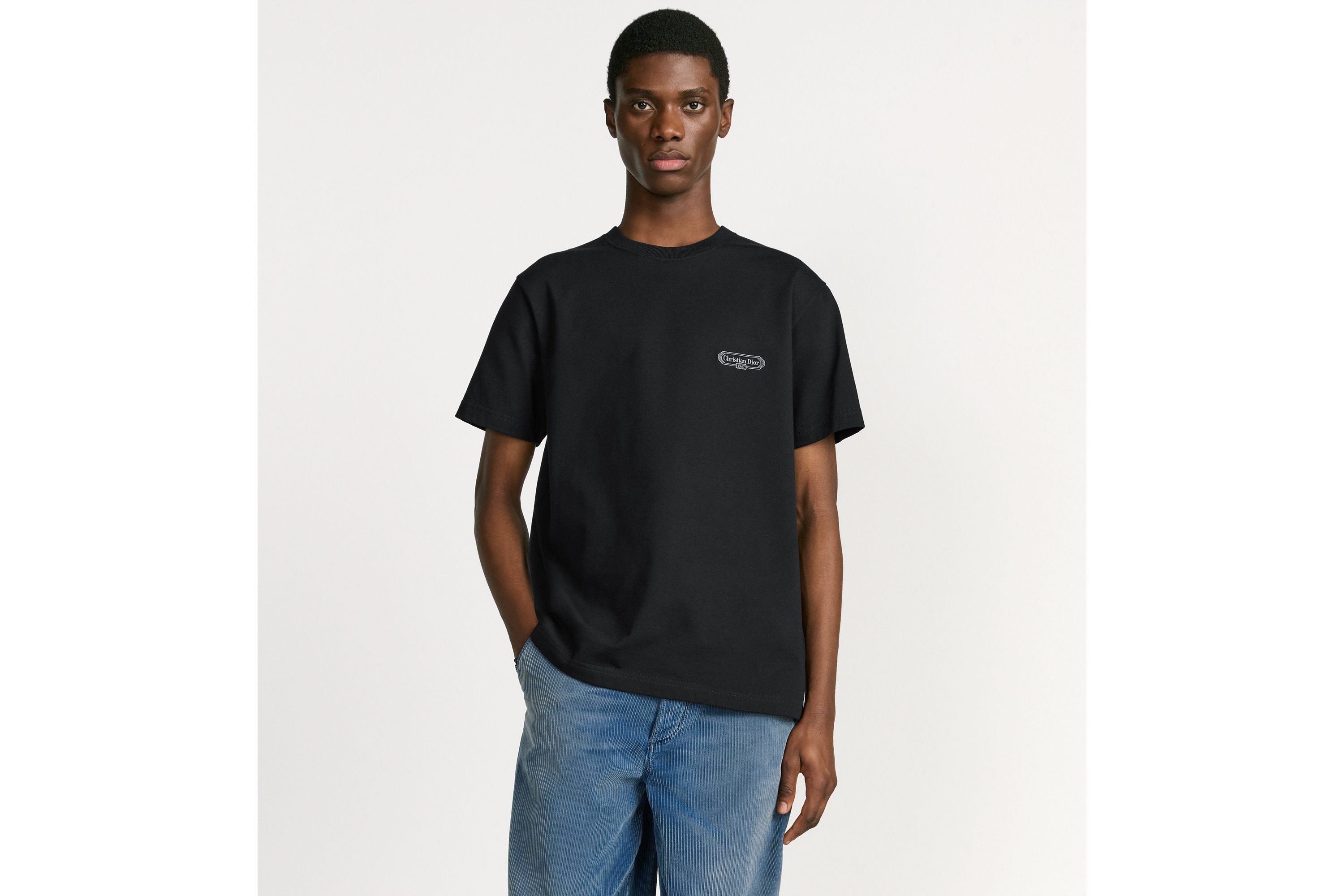 宽松版型 T 恤 黑色棉质平纹针织面料 CD Box 标志 E07