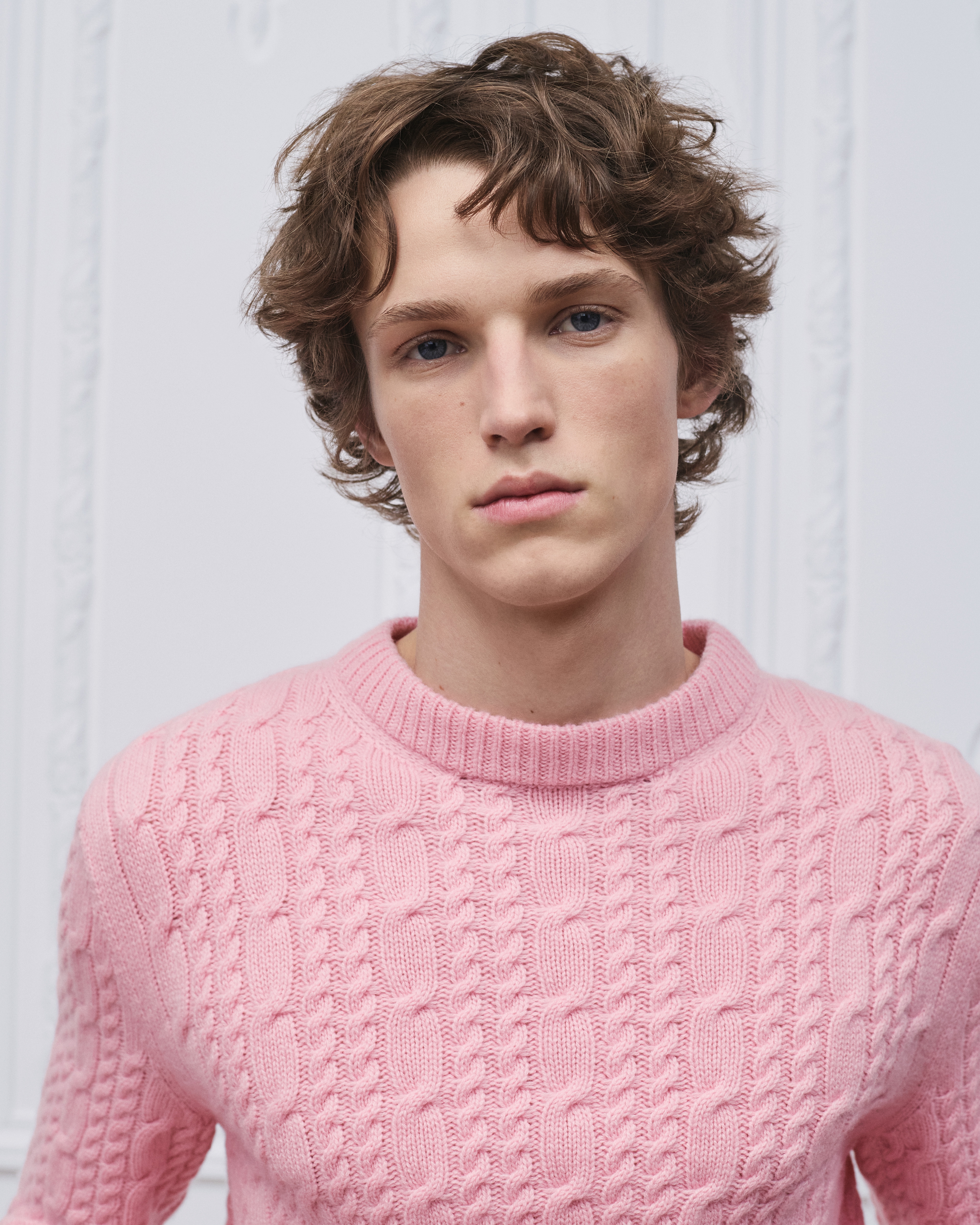 look_image_alt_prefix 绞花针织衫 粉色山羊绒织物 E07