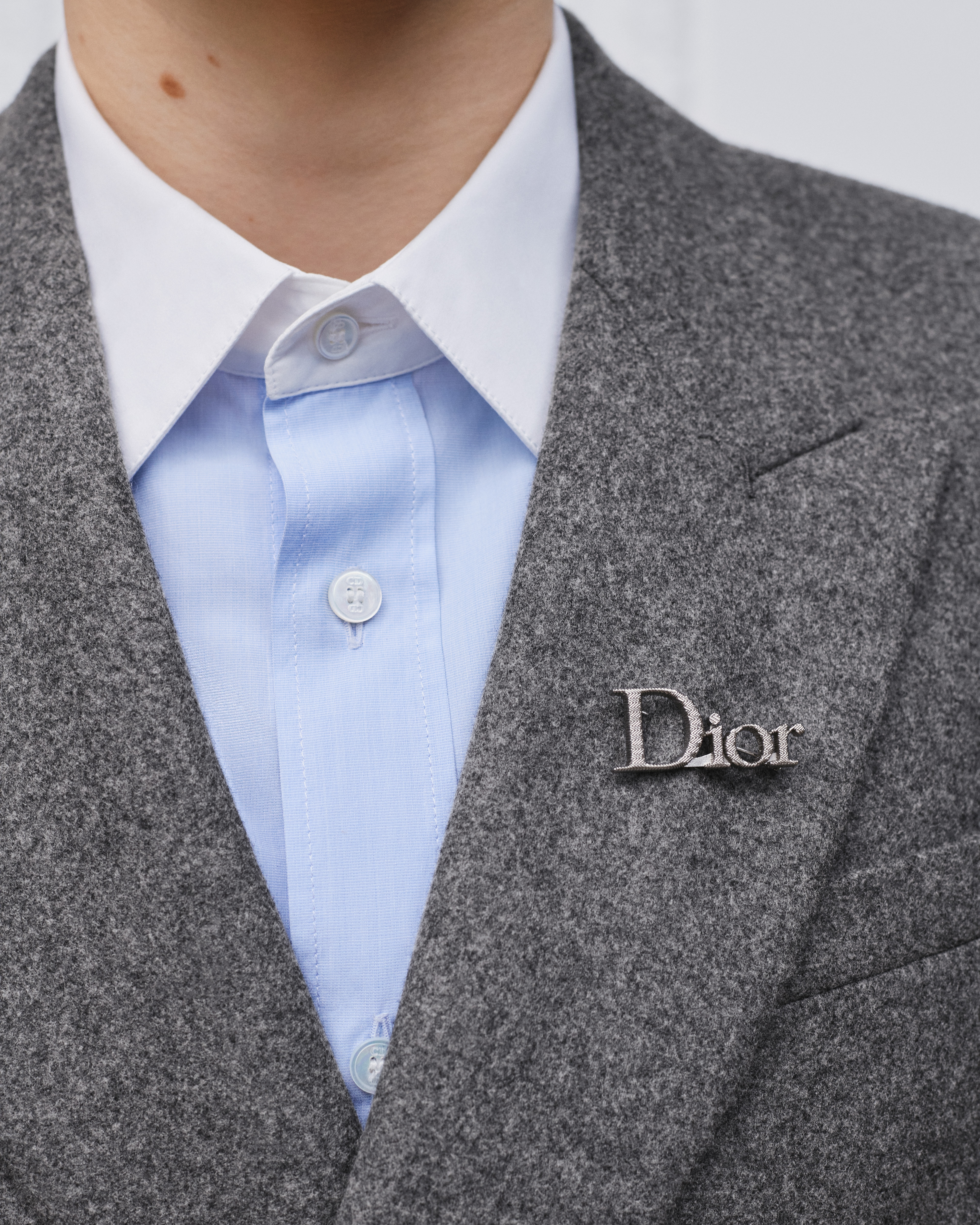 look_image_alt_prefix 宽松长裤 煤灰色绵羊毛法兰绒面料 E39