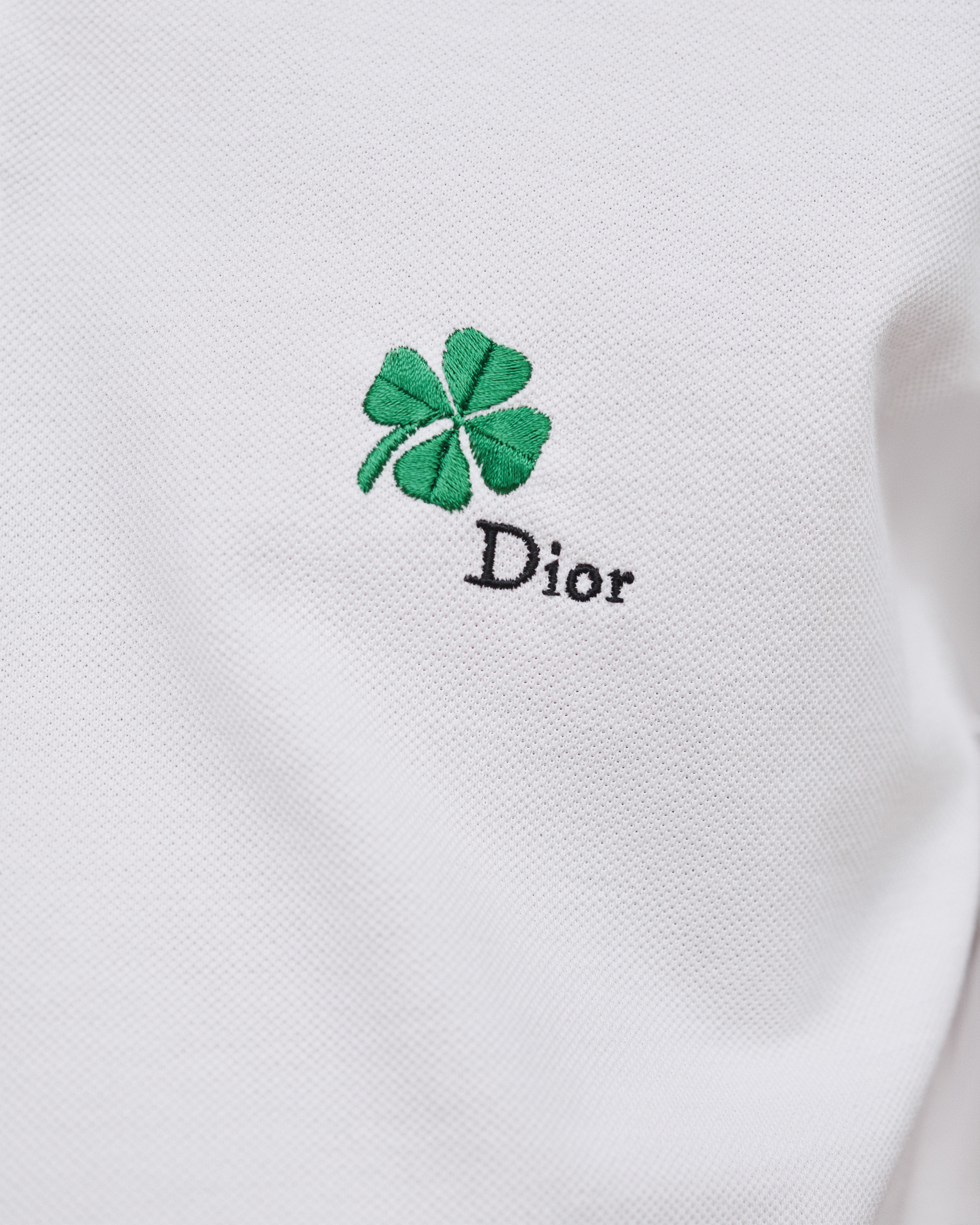 look_image_alt_prefix Polo 衫 白色棉质珠地布 Dior Clover 图案刺绣 E10