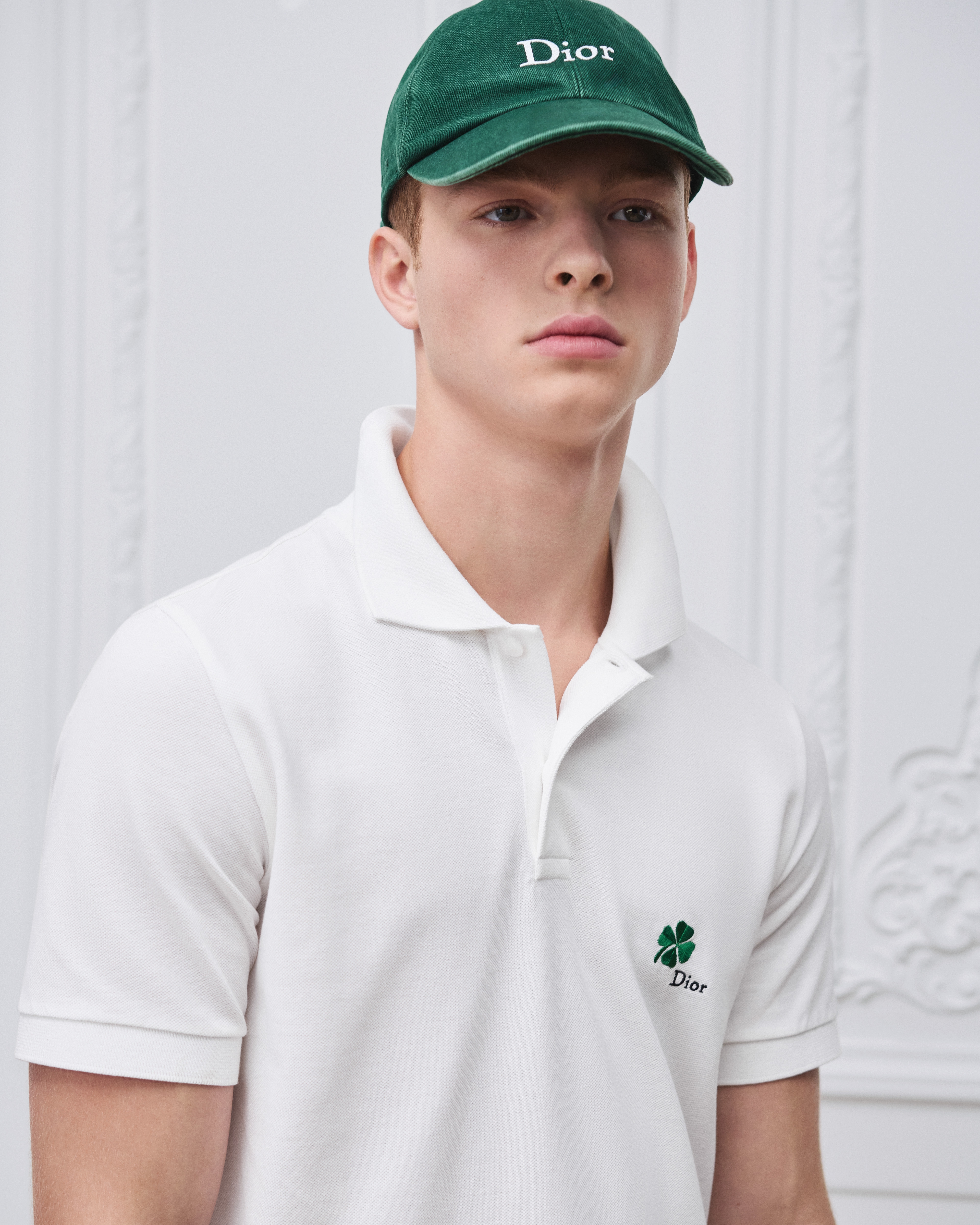 look_image_alt_prefix Polo 衫 白色棉质珠地布 Dior Clover 图案刺绣 E11