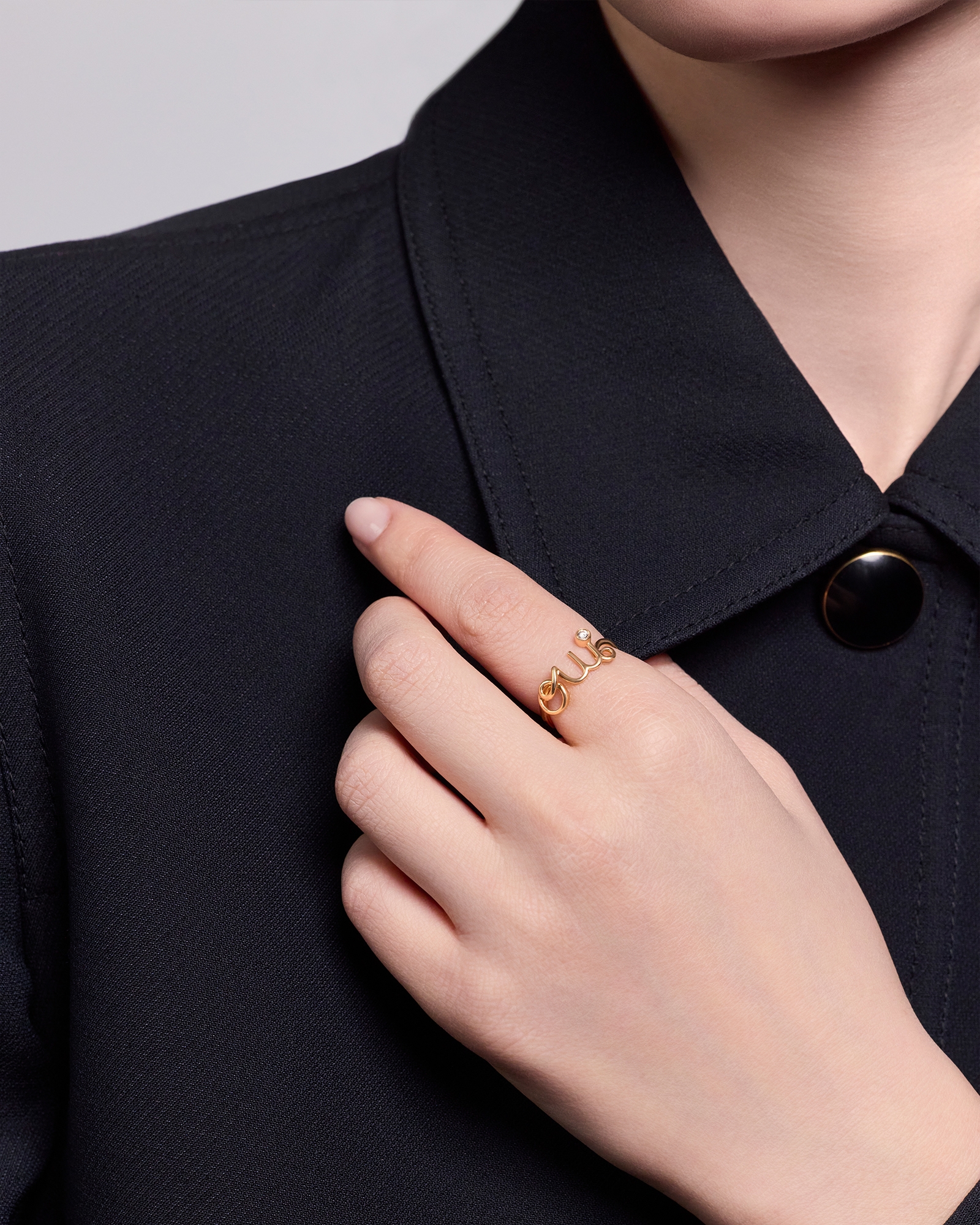 look_image_alt_prefix Dioramour 戒指 黄色 18K 金和钻石装饰 E01