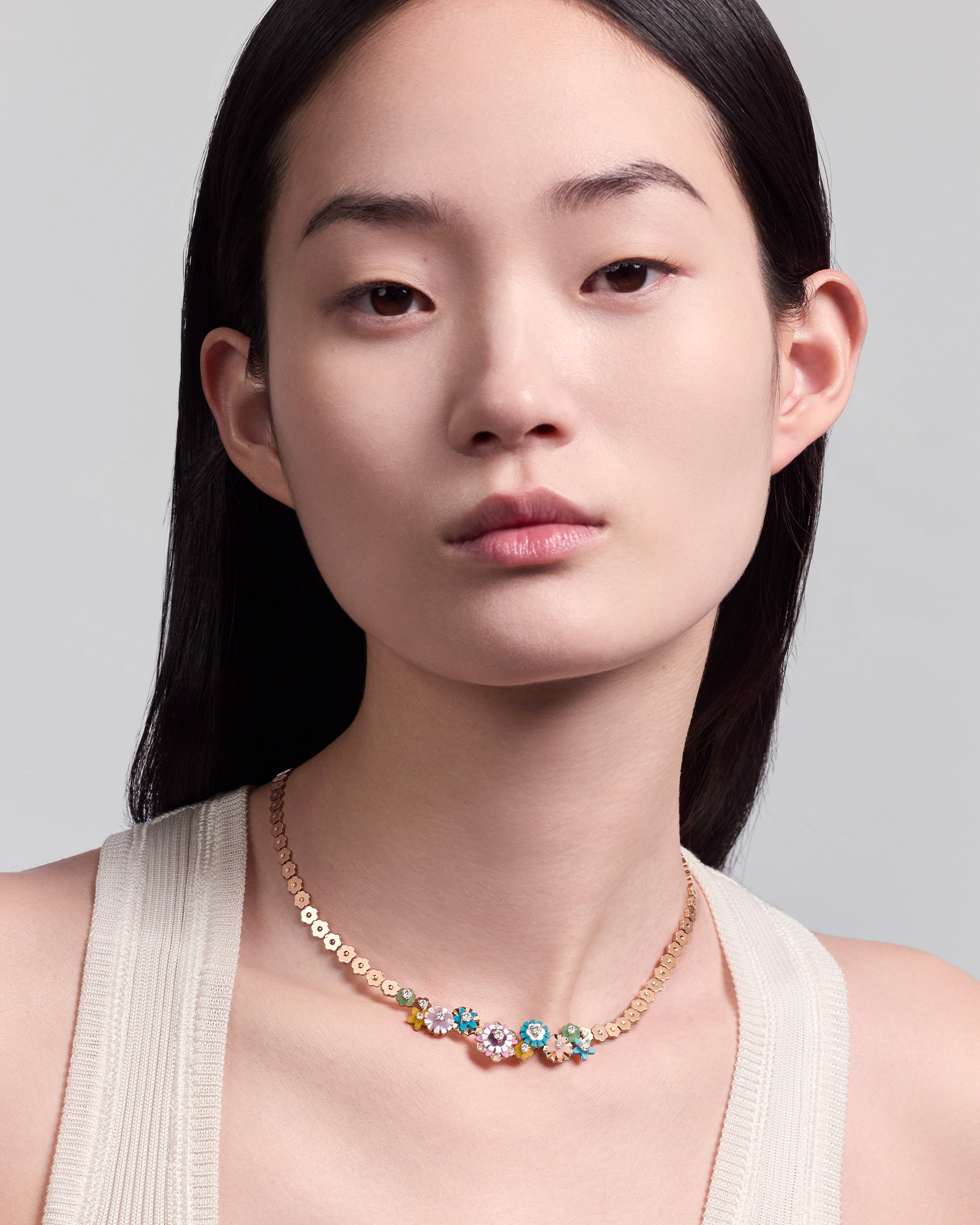 Diorigami 项链 玫瑰色 18K 金、钻石、绿玉髓、绿松石、黄玛瑙、锂云母、白色珍珠母贝、粉色欧泊和高级珠宝彩漆 E01