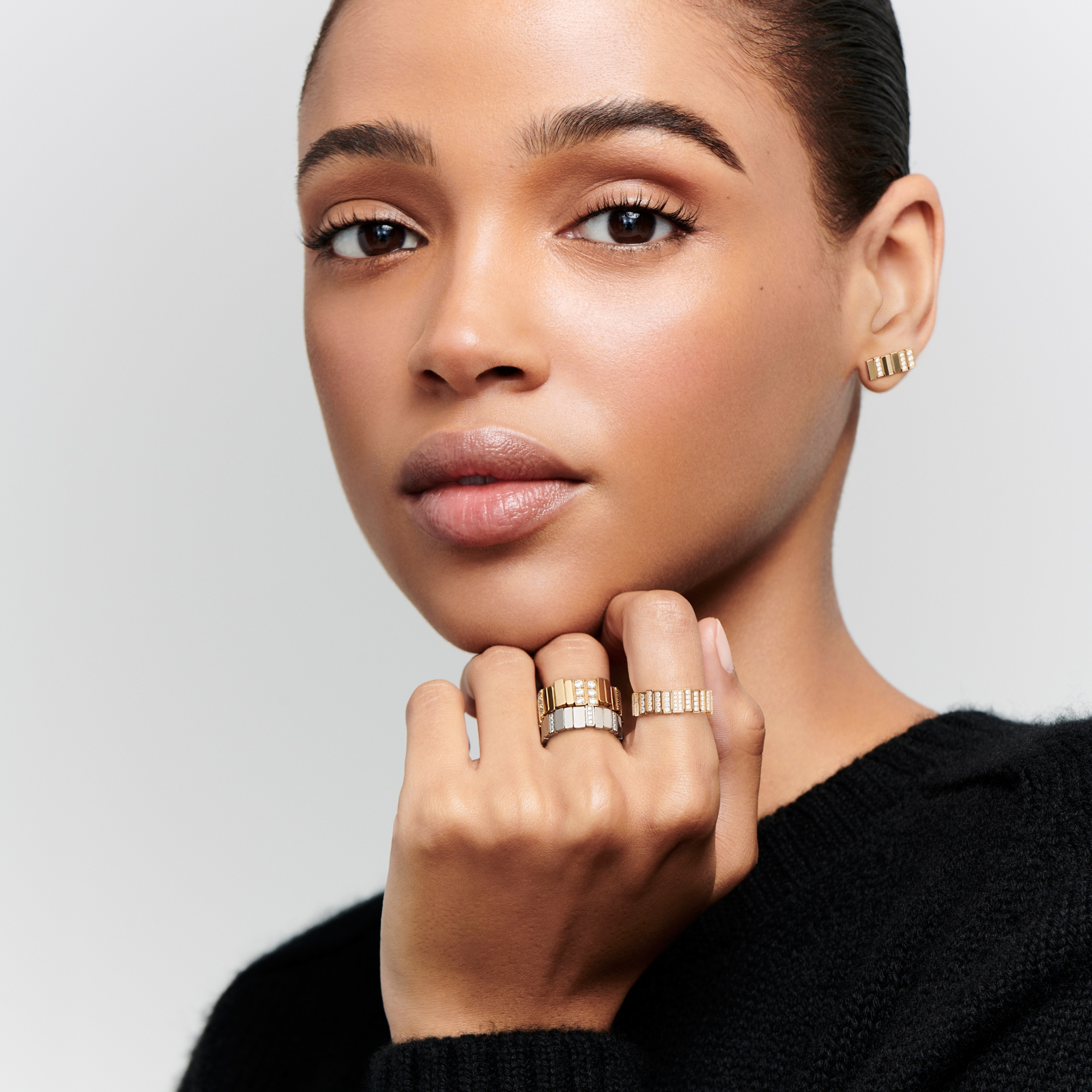 look_image_alt_prefix GEM DIOR 戒指 白色 18K 金和钻石 E01