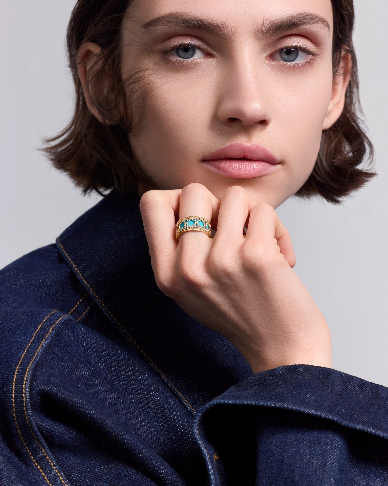 look_image_alt_prefix My Dior 戒指 黄色 18K 金和涂漆装饰 E01