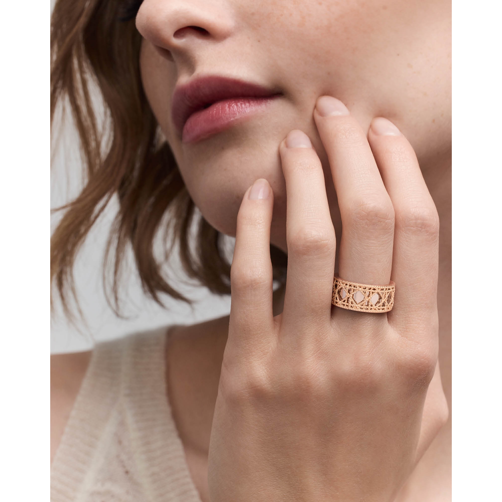 look_image_alt_prefix My Dior 戒指 玫瑰色 18K 金 E01