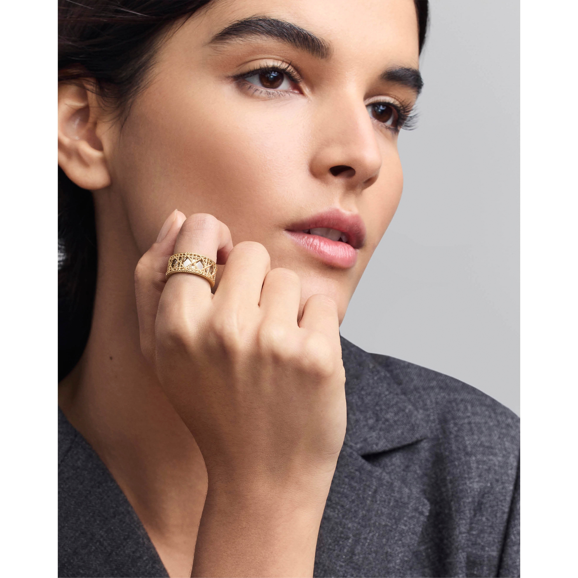 My Dior 戒指 黄色 18K 金和白色 18K 金 E01