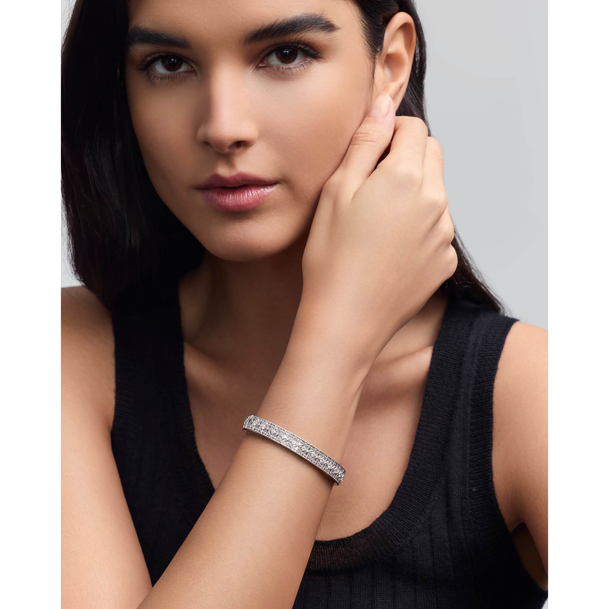 My Dior 手镯 白色 18K 金和钻石 E01