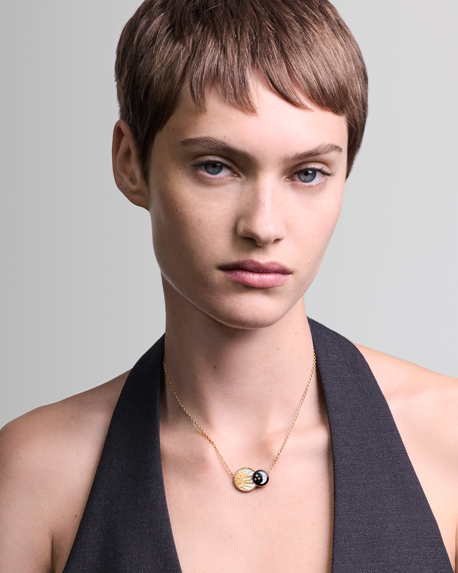 look_image_alt_prefix Rose Céleste 项链 黄色 18K 金、铂金、钻石、珍珠母贝和缟玛瑙装饰 E01