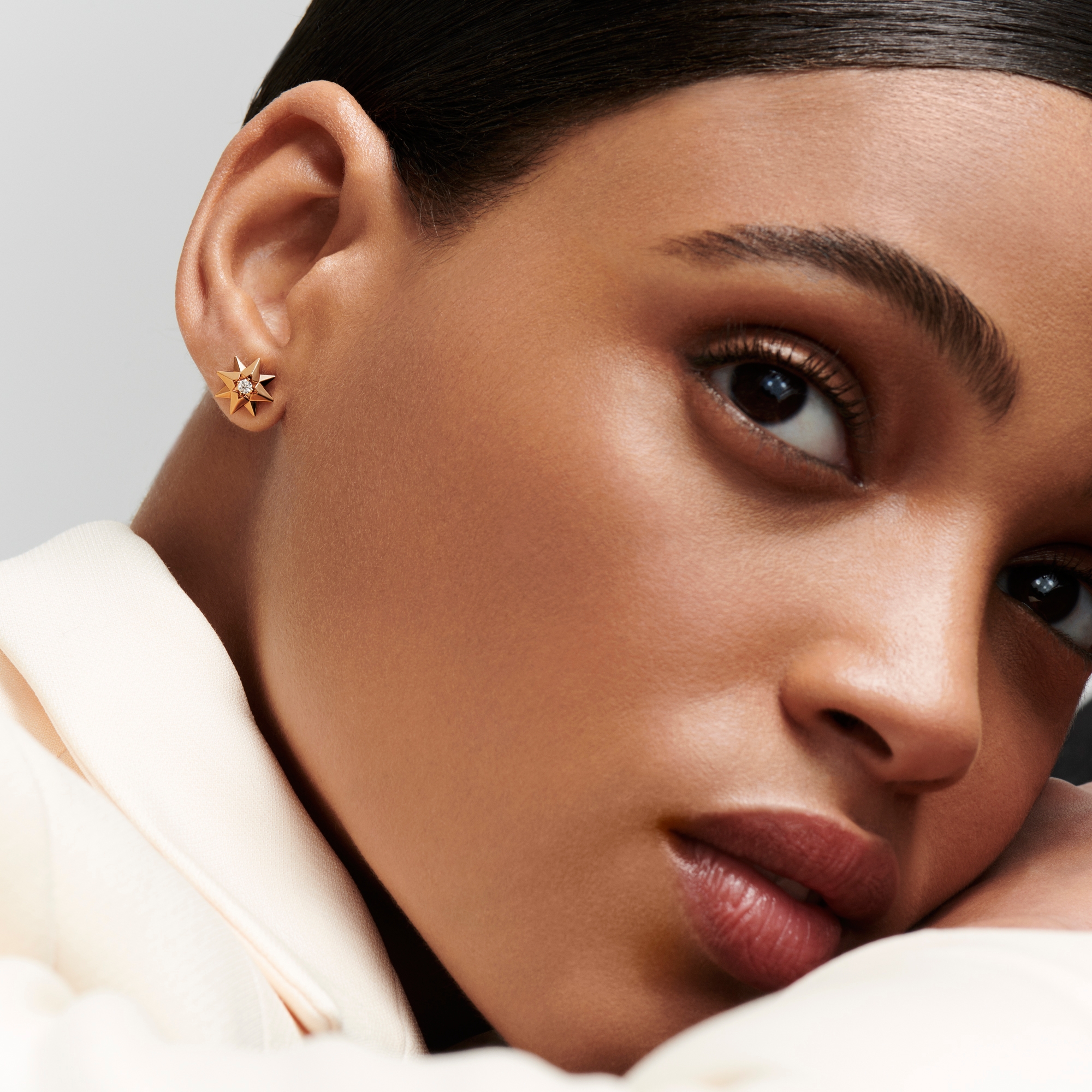 look_image_alt_prefix Étoile des Vents 耳环 玫瑰色 18K 金和钻石 E01