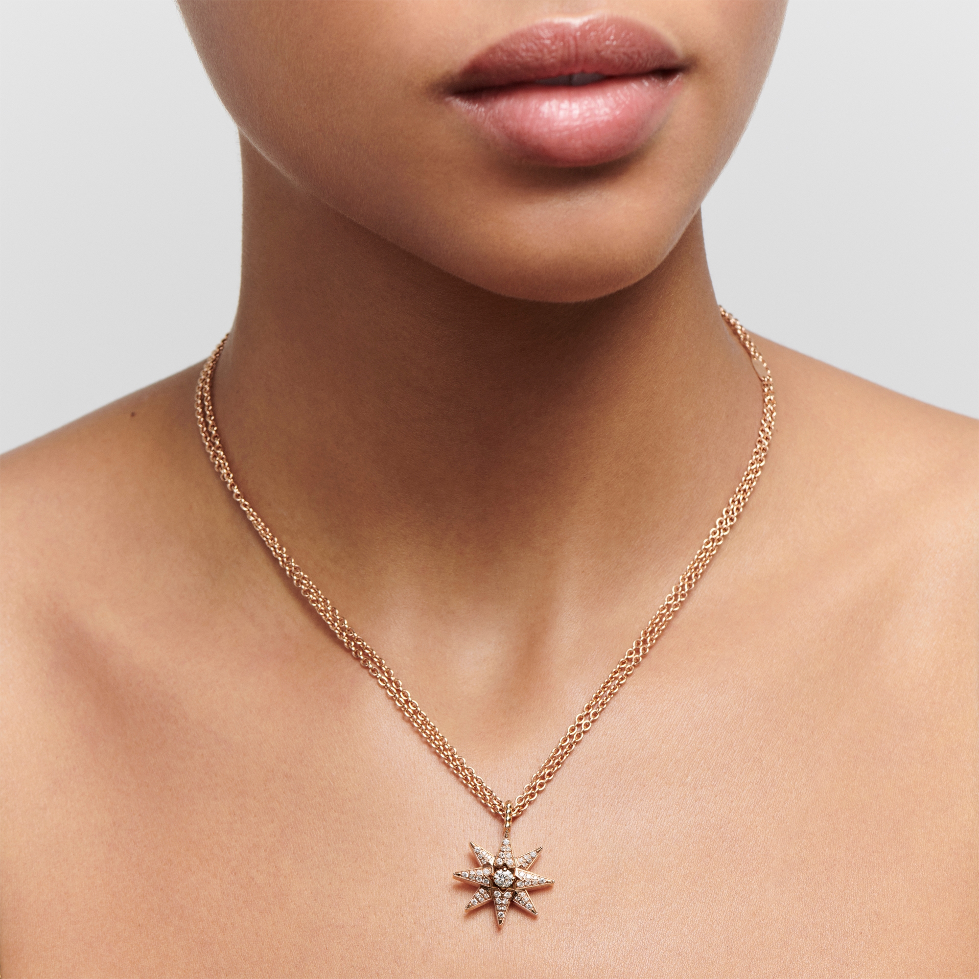 Étoile des Vents 饰牌项链 玫瑰色 18K 金和钻石装饰 E01