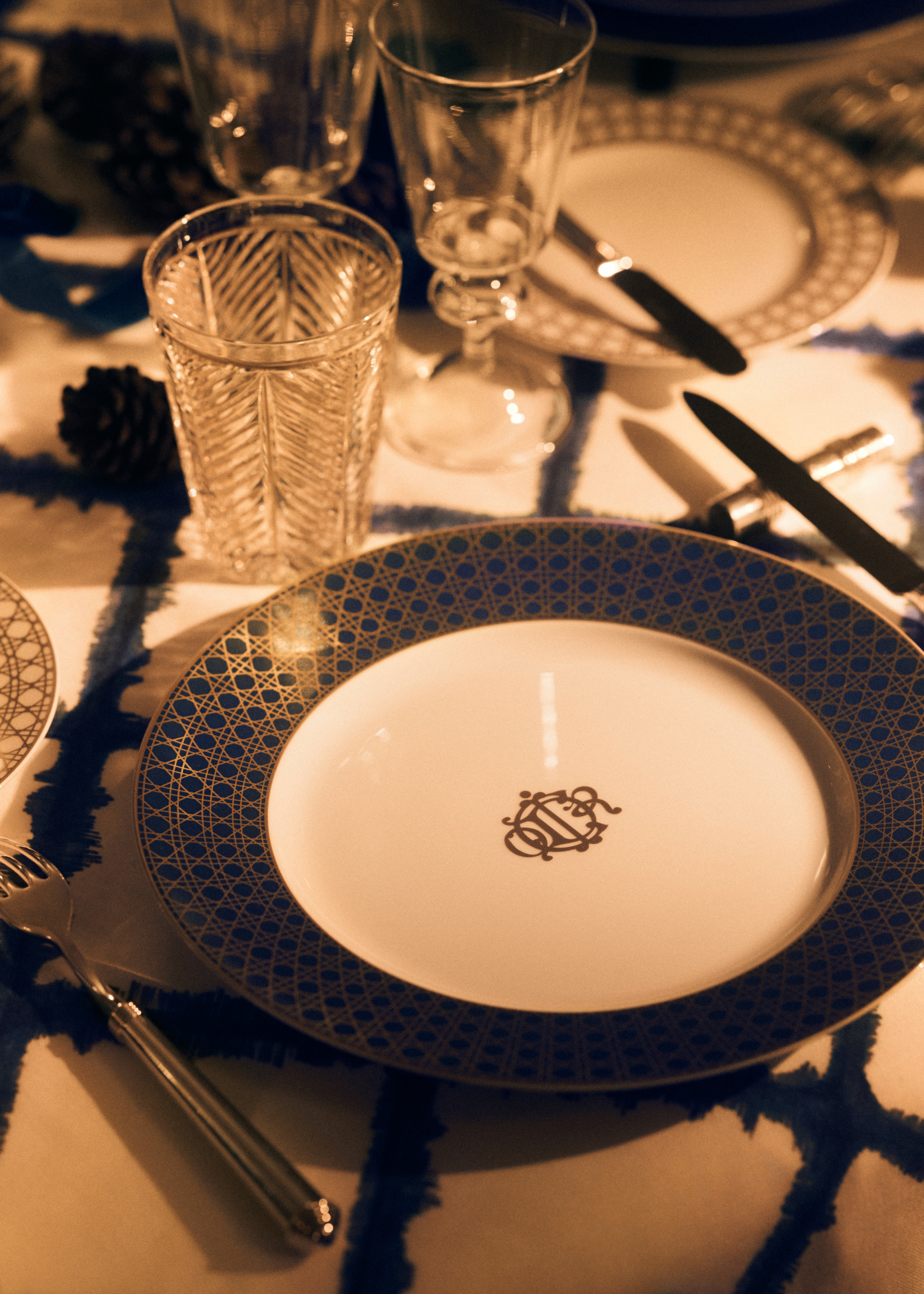 look_image_alt_prefix 水杯 透明仿水晶手绘风格图案 E14