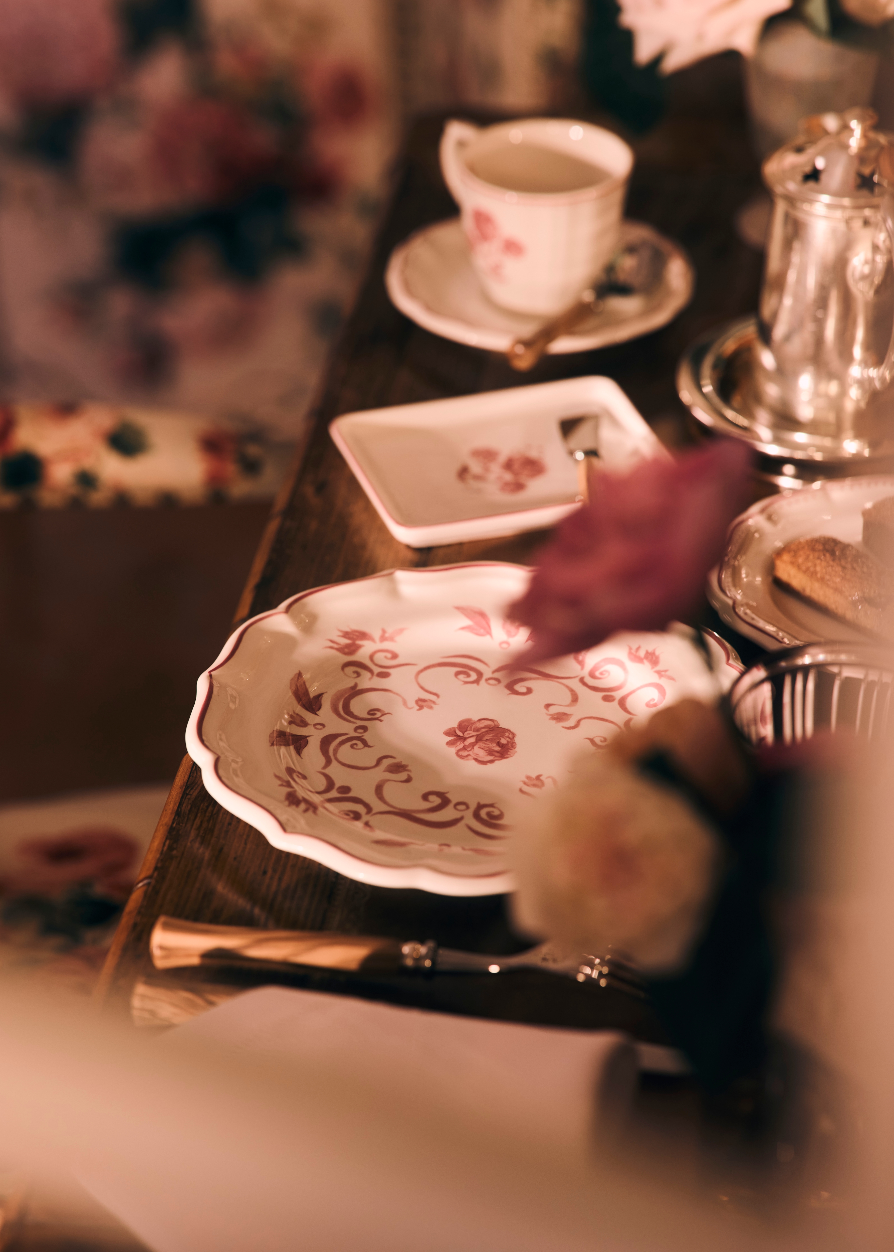 look_image_alt_prefix 甜品碟 陶瓷玫瑰图案 E05