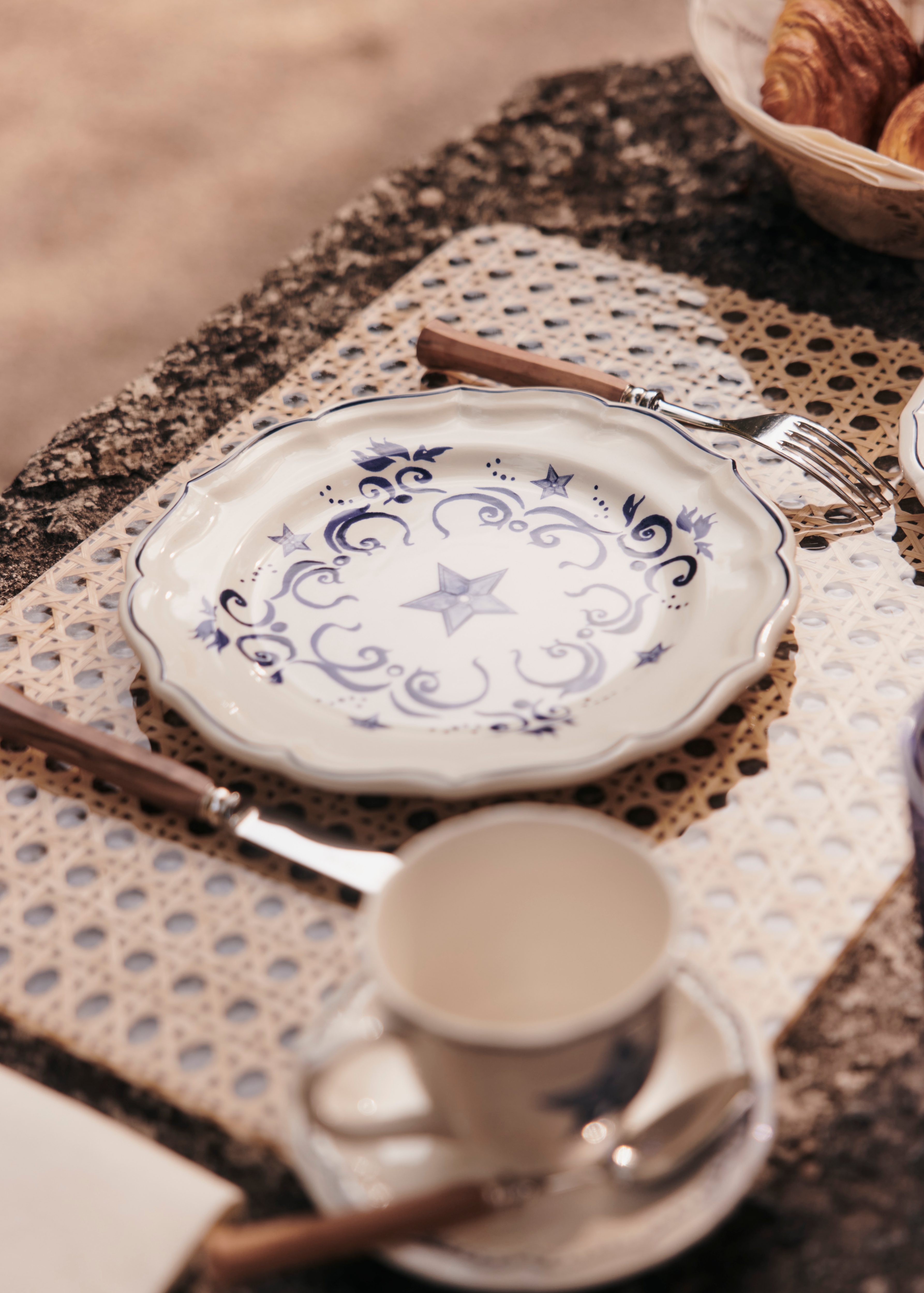 look_image_alt_prefix 甜品碟 陶瓷星星图案 E03