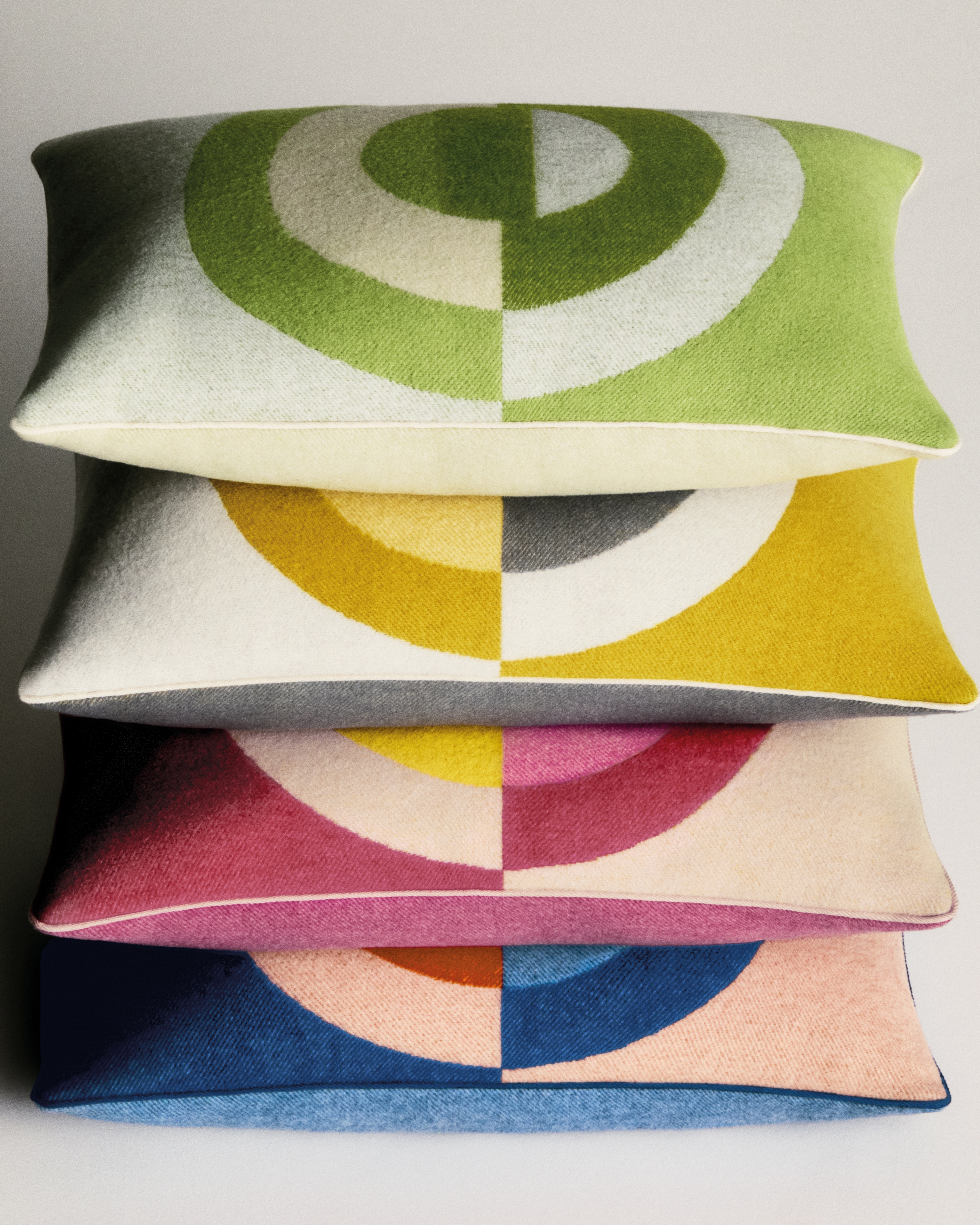 look_image_alt_prefix CD Entrelacés 系列长方形靠垫 粉色绵羊毛混纺面料 E06