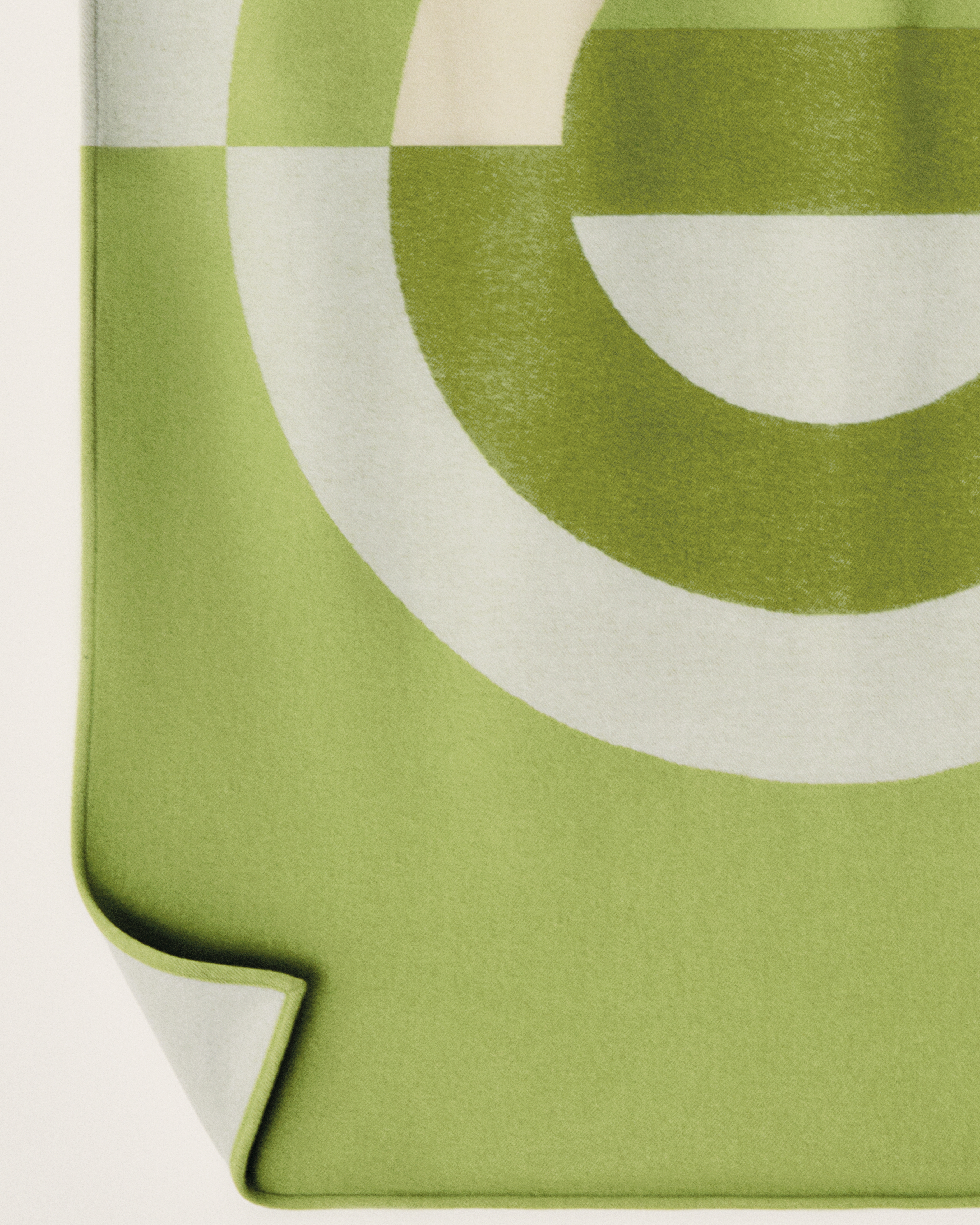 CD Entrelacés 系列织毯 绿色绵羊毛混纺面料 E08