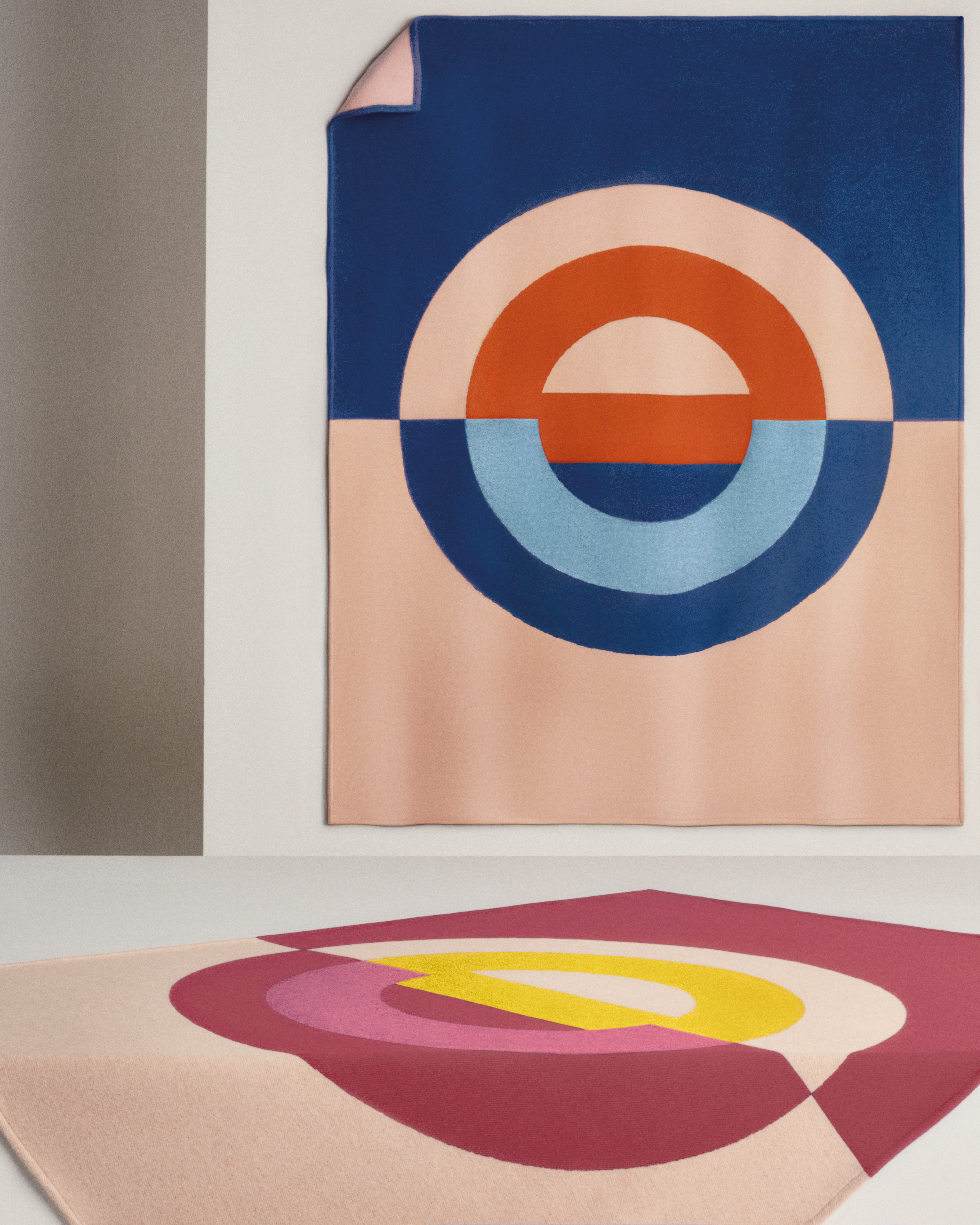 look_image_alt_prefix CD Entrelacés 系列织毯 蓝色绵羊毛混纺面料 E10