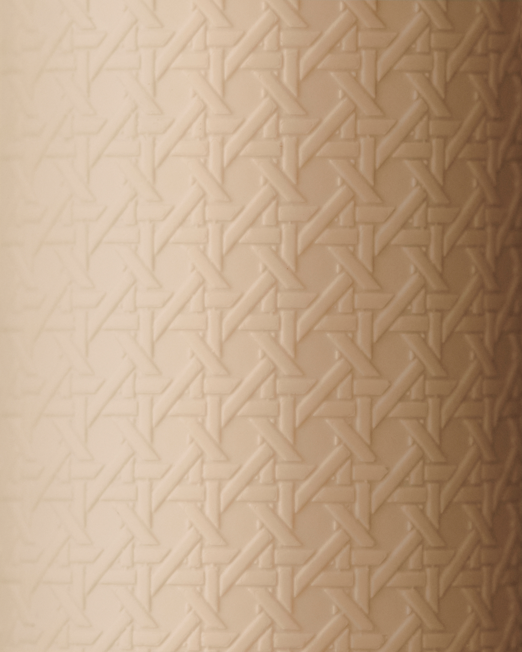 look_image_alt_prefix 大号圆柱形花瓶 白色瓷质凸起 Miss Dior Cannage 图案 E11