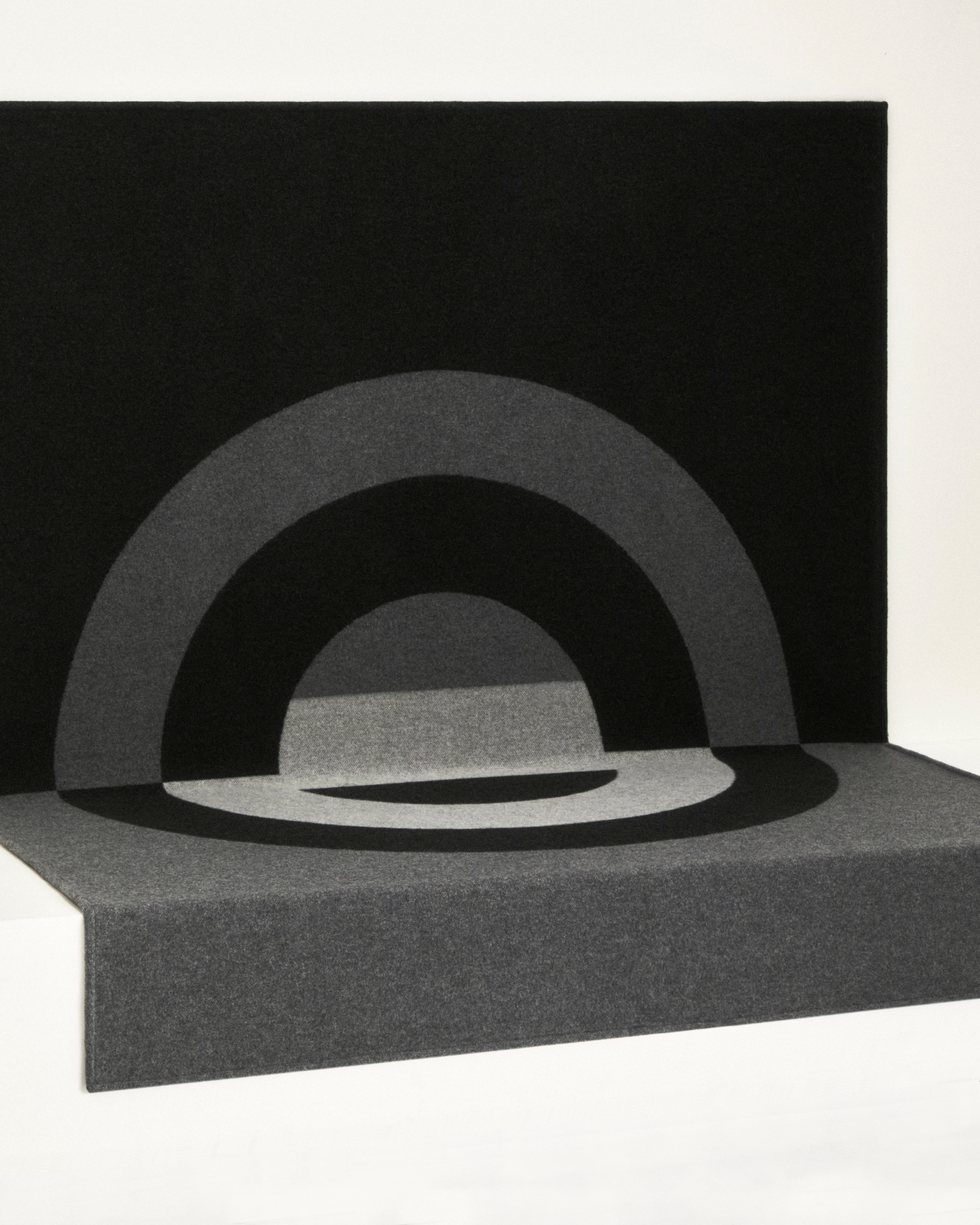 CD Entrelacés 系列织毯 灰色绵羊毛混纺面料 E16