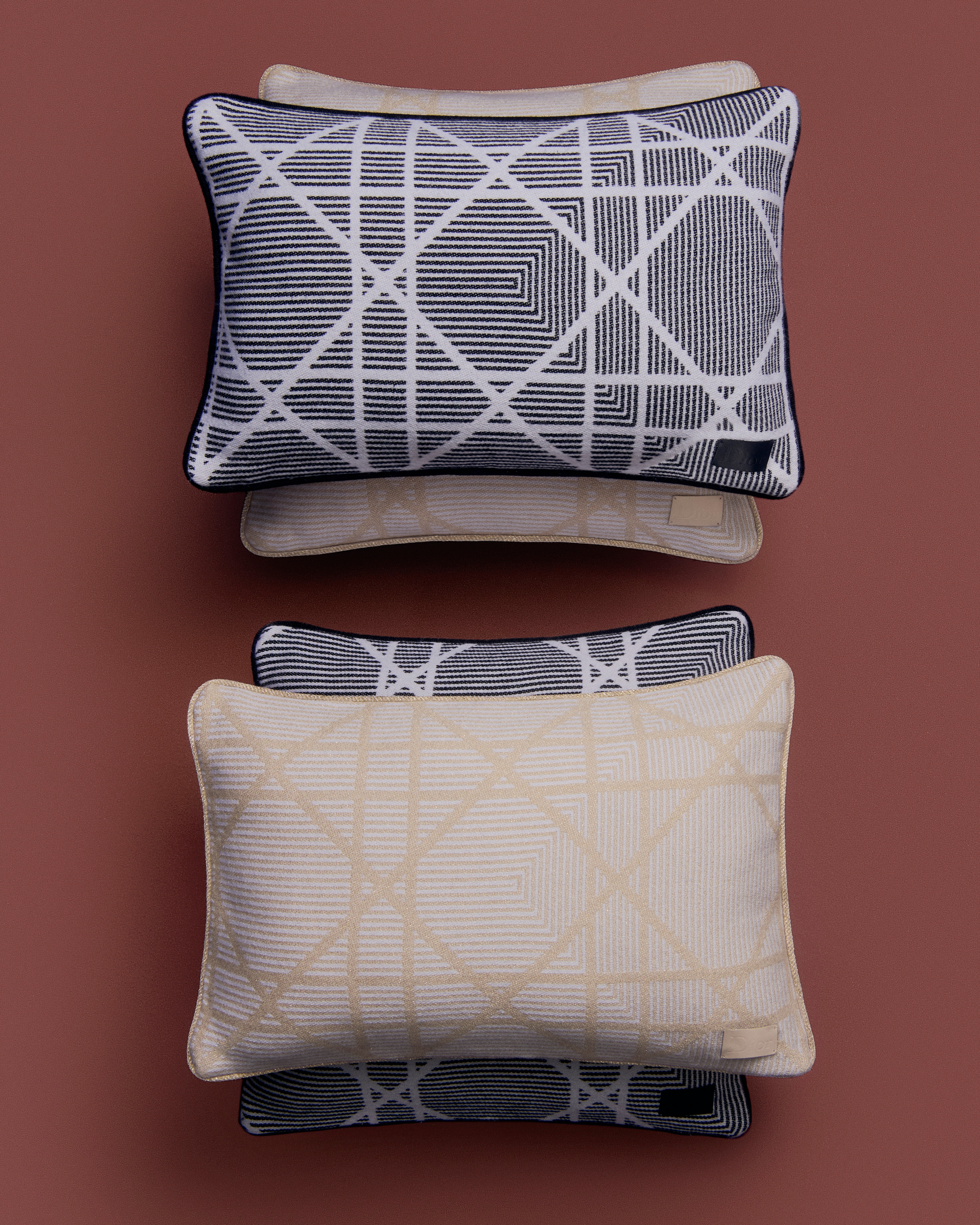 方形靠垫 米色绵羊毛混纺提花面料 Optique 藤格纹 E01