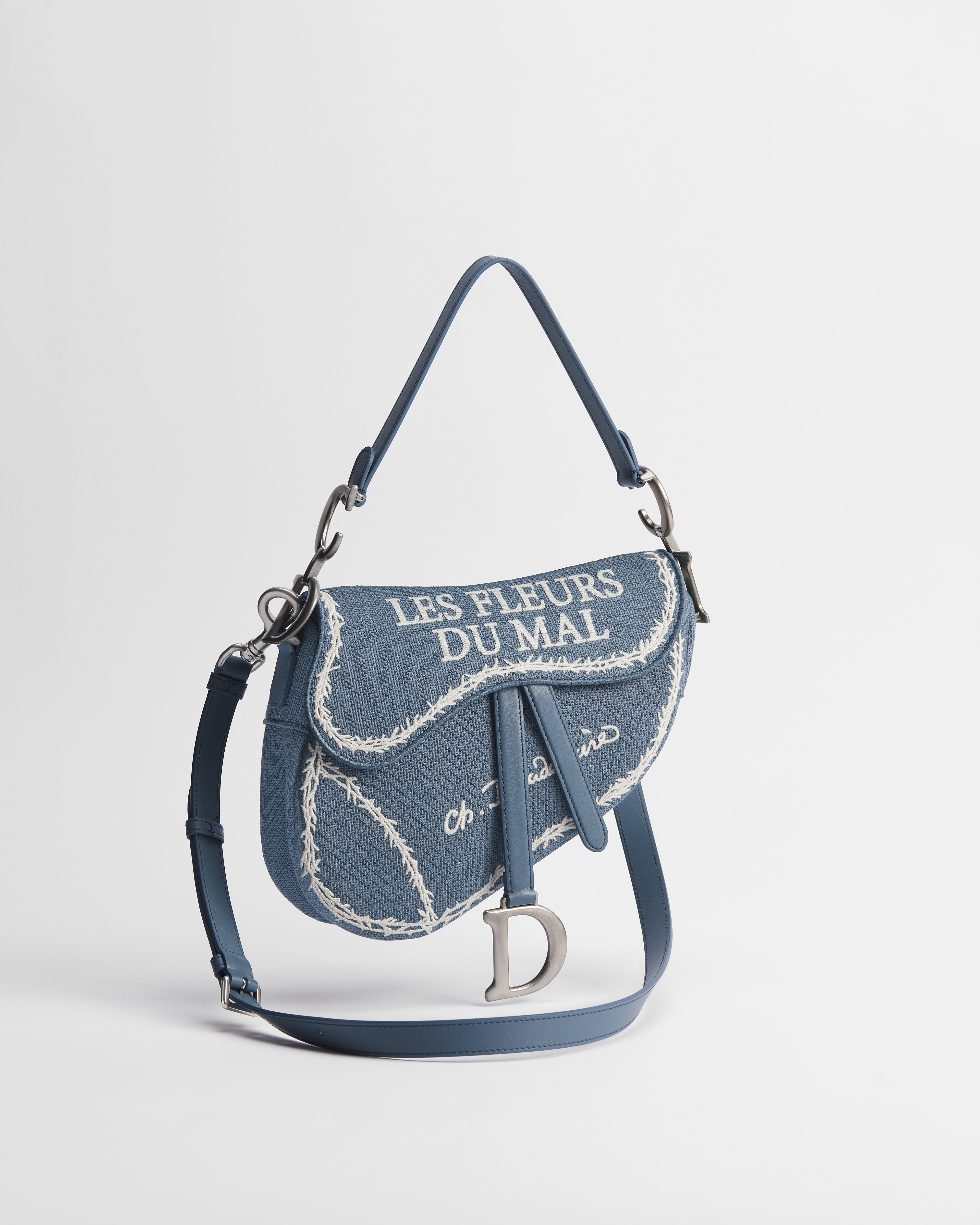 马鞍包（附肩带） 蓝色底色白色 Book Cover 刺绣 E03