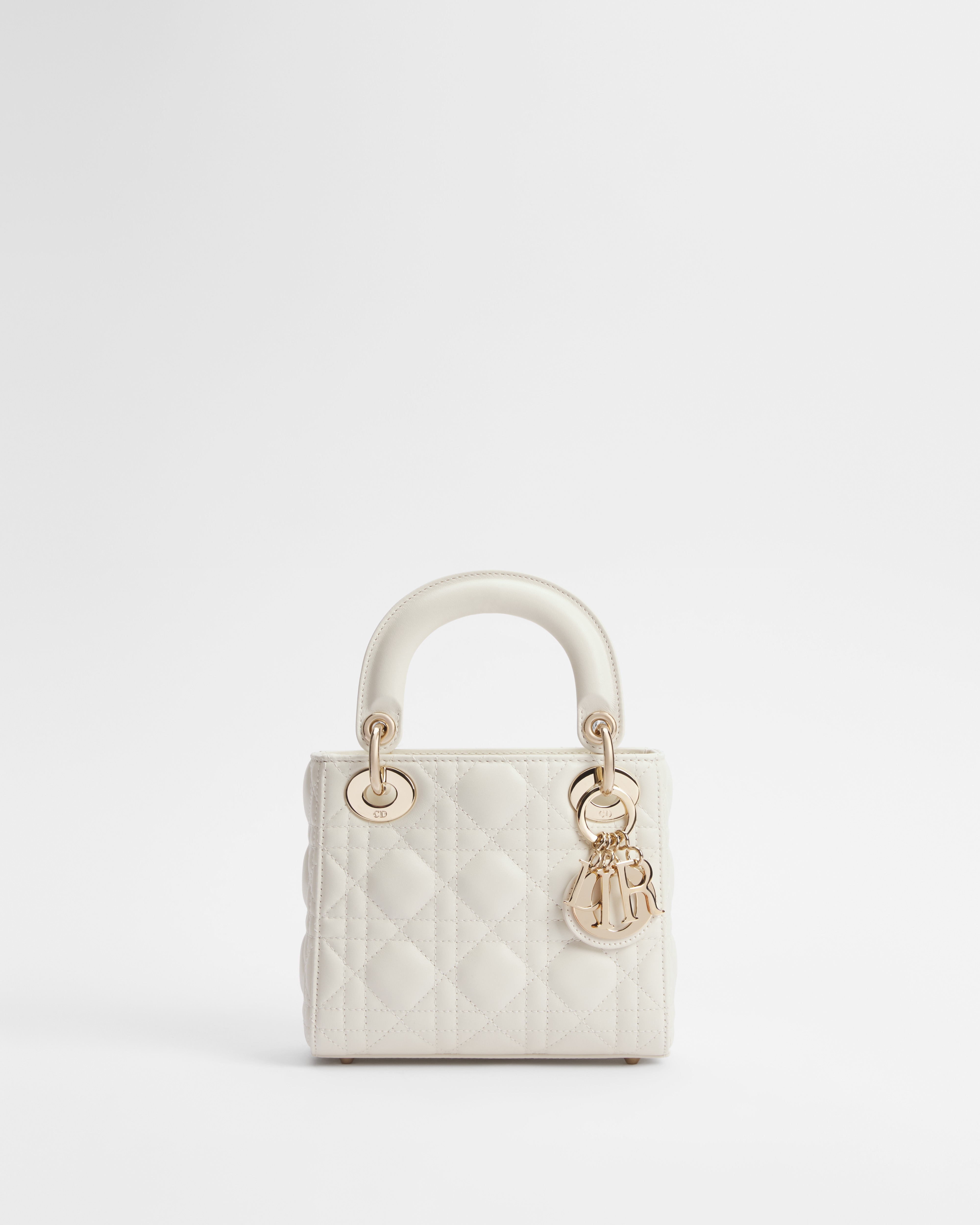 迷你 Lady Dior 手袋 奶白色羊皮革藤格纹 E01