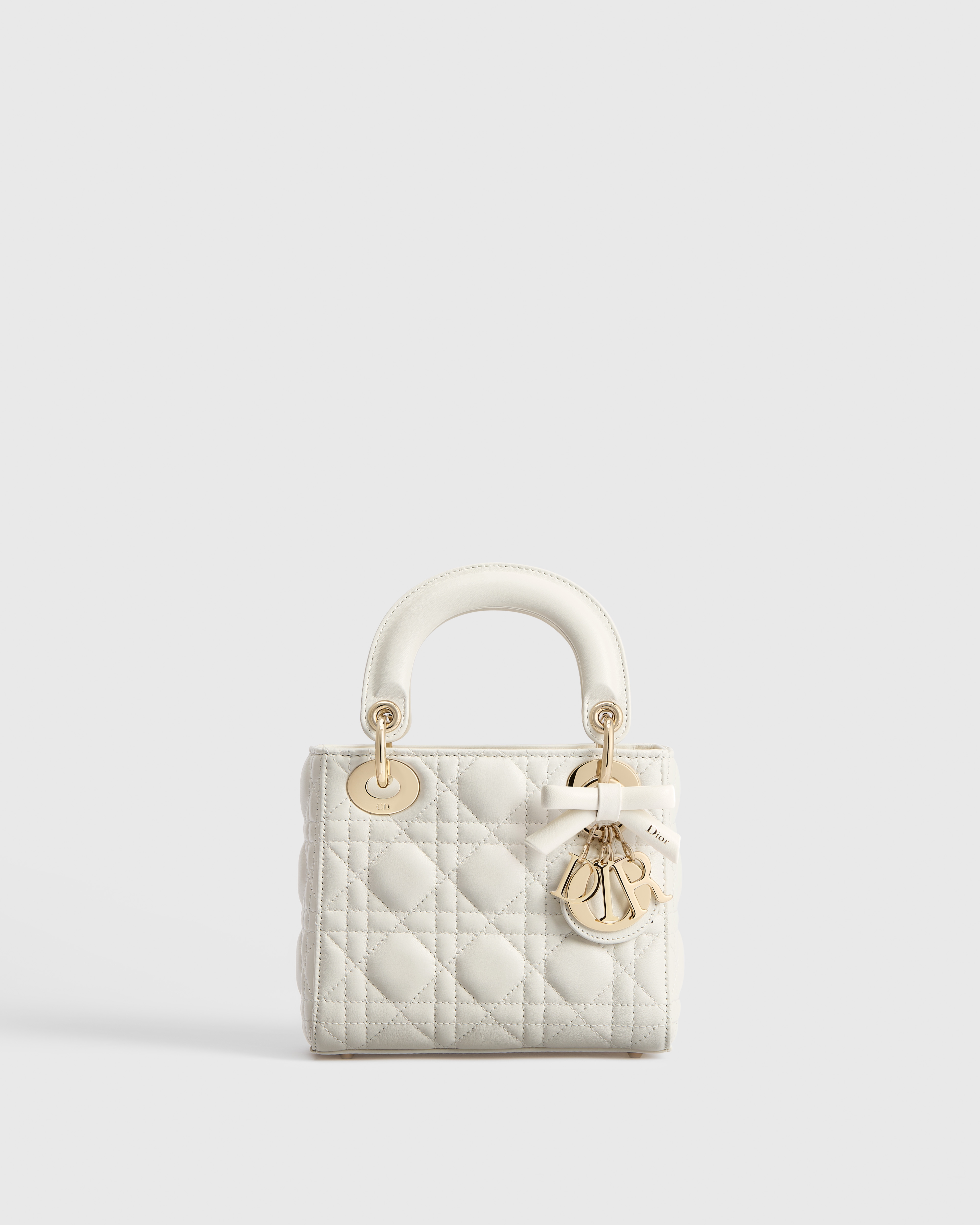 迷你 Lady Dior 手袋（附链条） 奶白色羊皮革藤格纹 E01