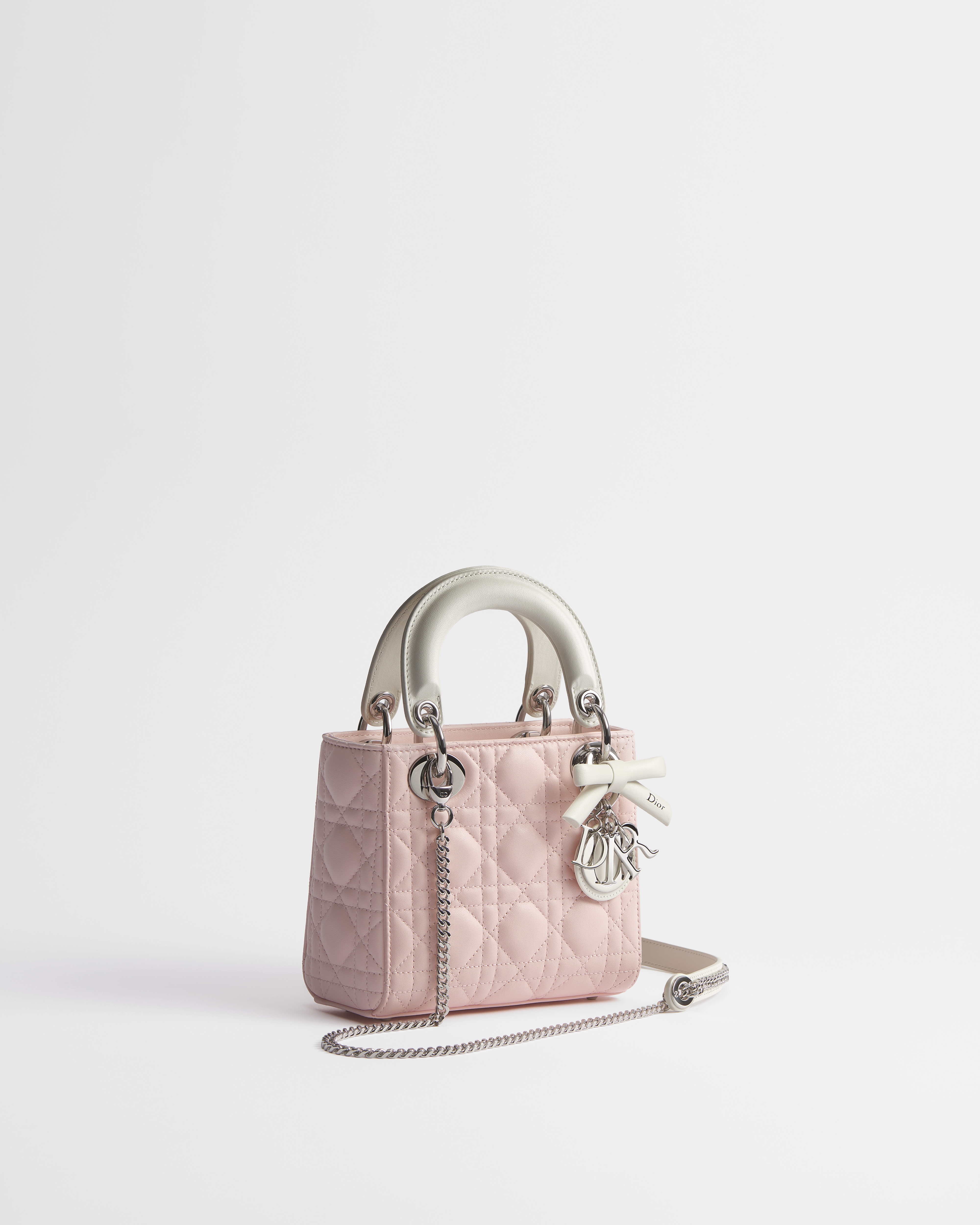 Dior Or 迷你 Lady Dior 手袋（附链条） 淡柔粉色和奶白色羊皮革藤格纹 E03