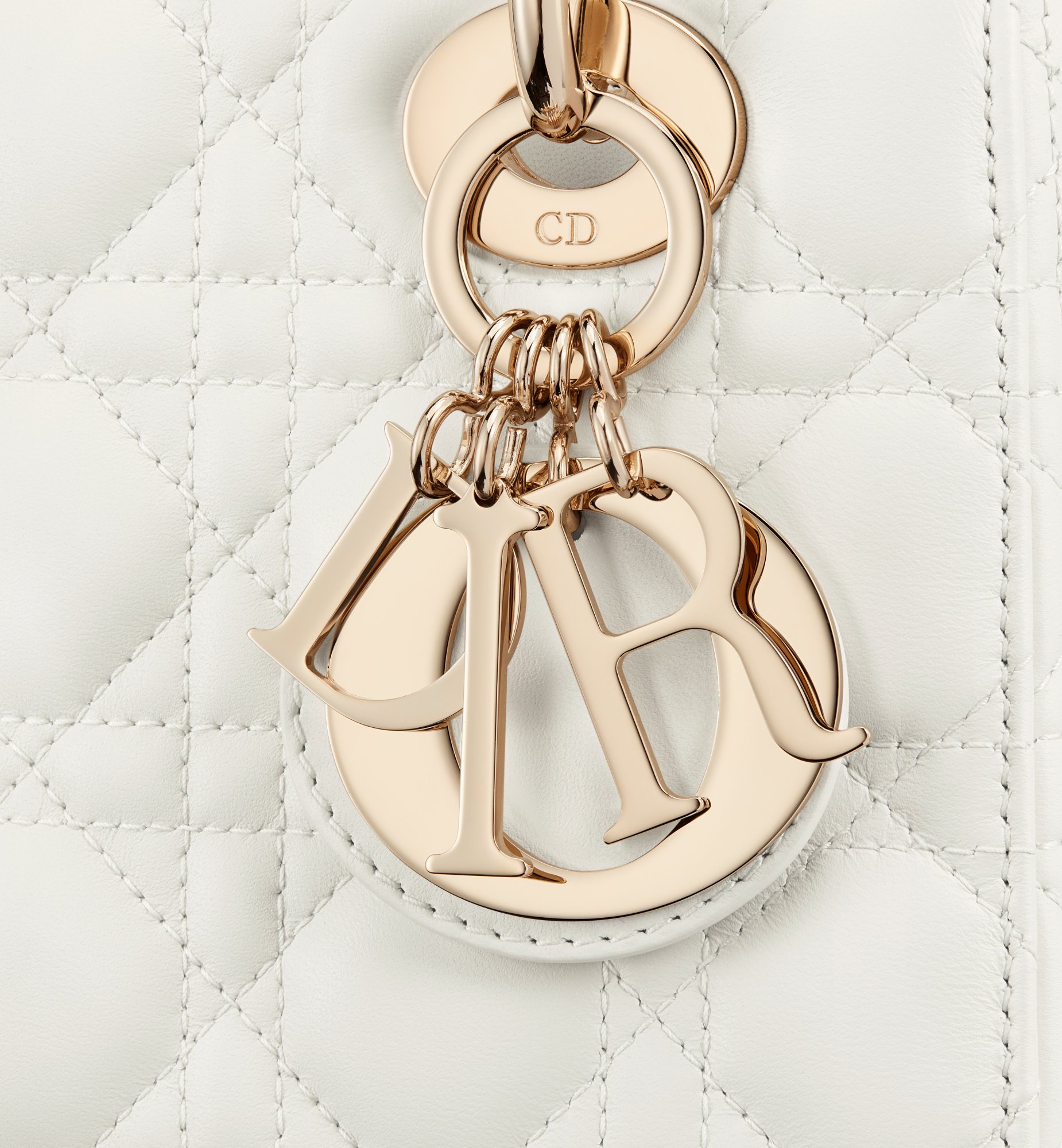 小号Lady Dior My ABCDior 手袋奶白色羊皮革藤格纹| DIOR 小号Lady Dior My ABCDior 手袋奶白色羊皮革藤格纹| DIOR